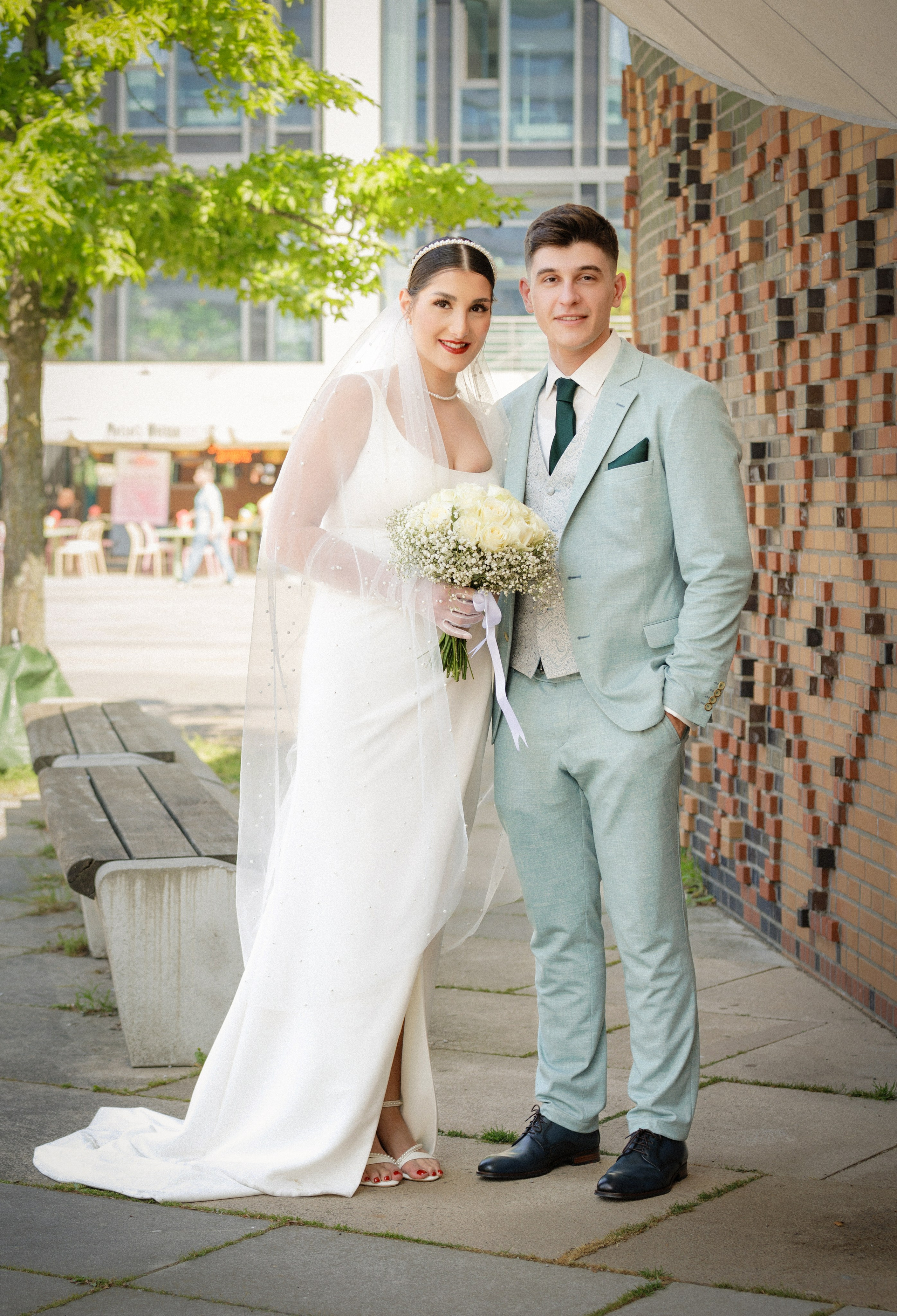 Natürliche Hochzeitsfotografie im Planten un Blomen | Hamburgs grüne Oase. Hochzeitsfotograf und Hochzeitsvideograf aus Hamburg | Roka21Film