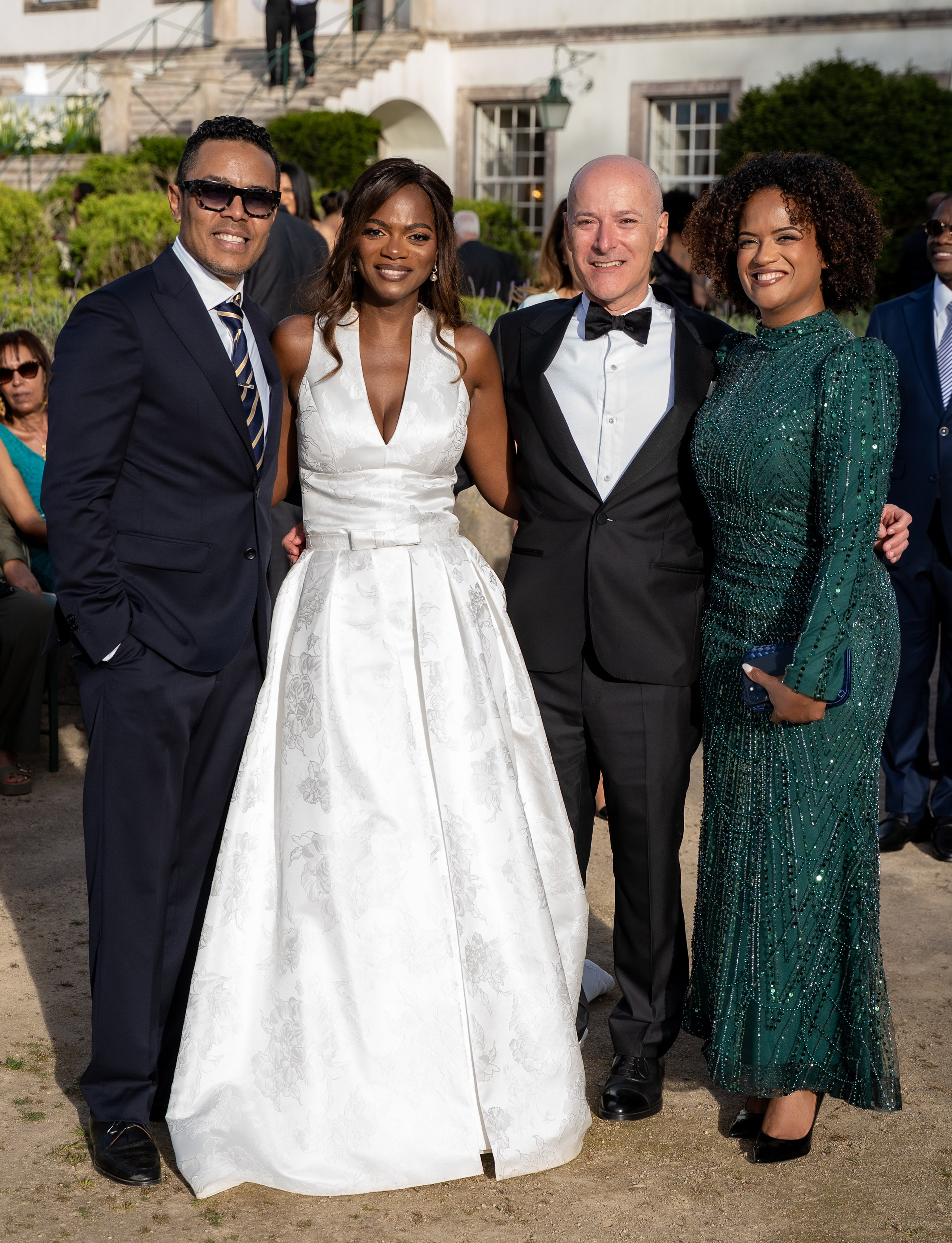 Maria & Artur. Fazemos o seu casamento ser lembrado por gerações