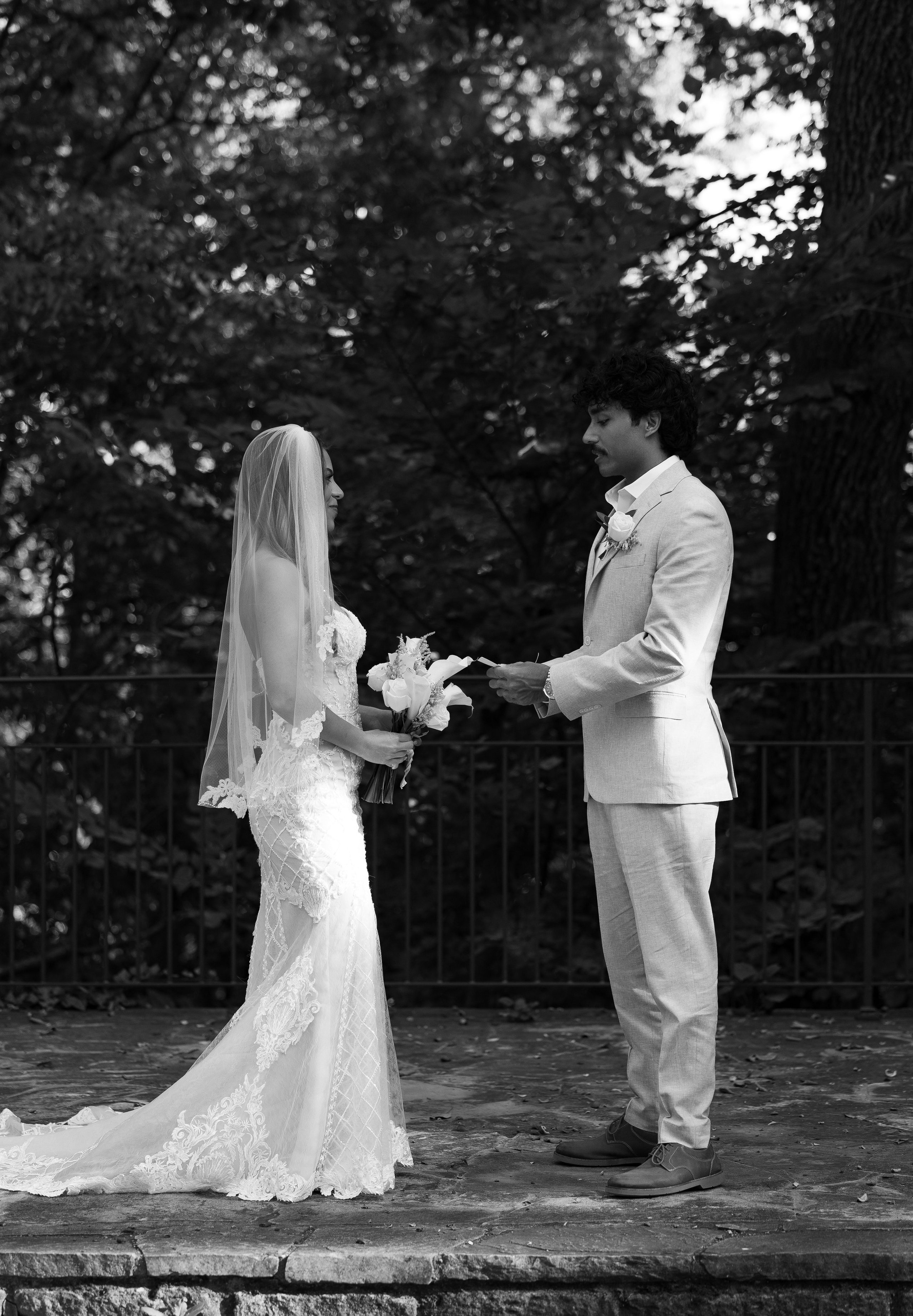 Nina and Arjun. Intimate Elopement in Washington DC. Photographer Anastasia Nagibina