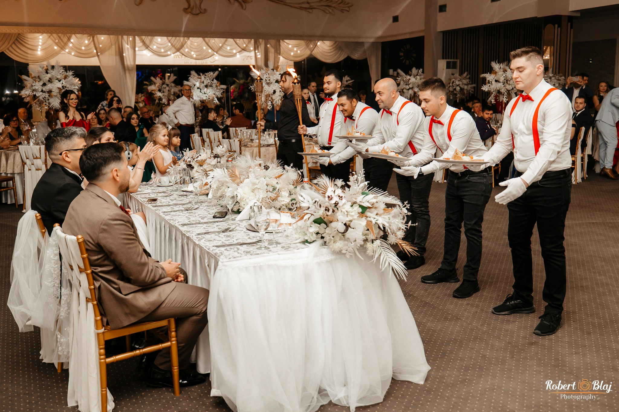 Florentina & Marius. Robert Blaj - Fotograf Nuntă Iași