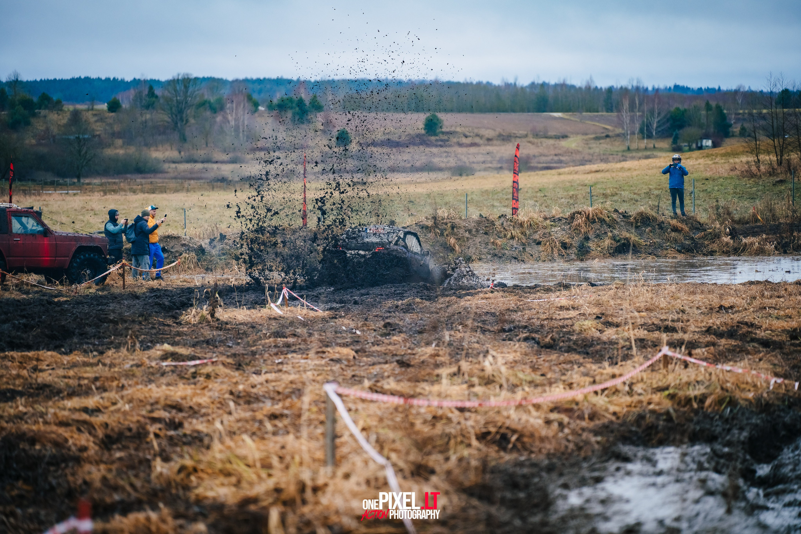 OFFROAD Parkas 2023. OnePIXEL