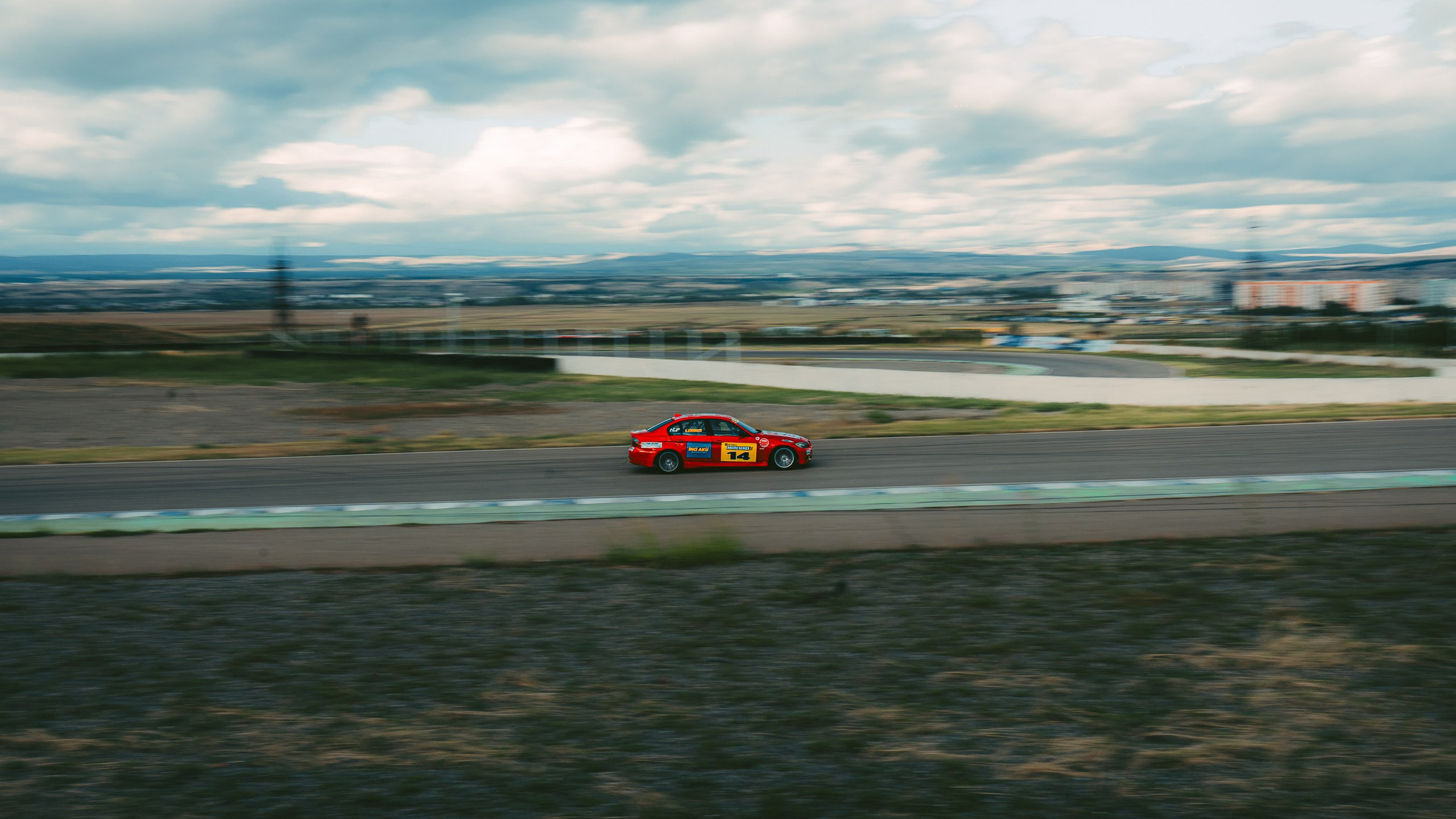 Circuit Race