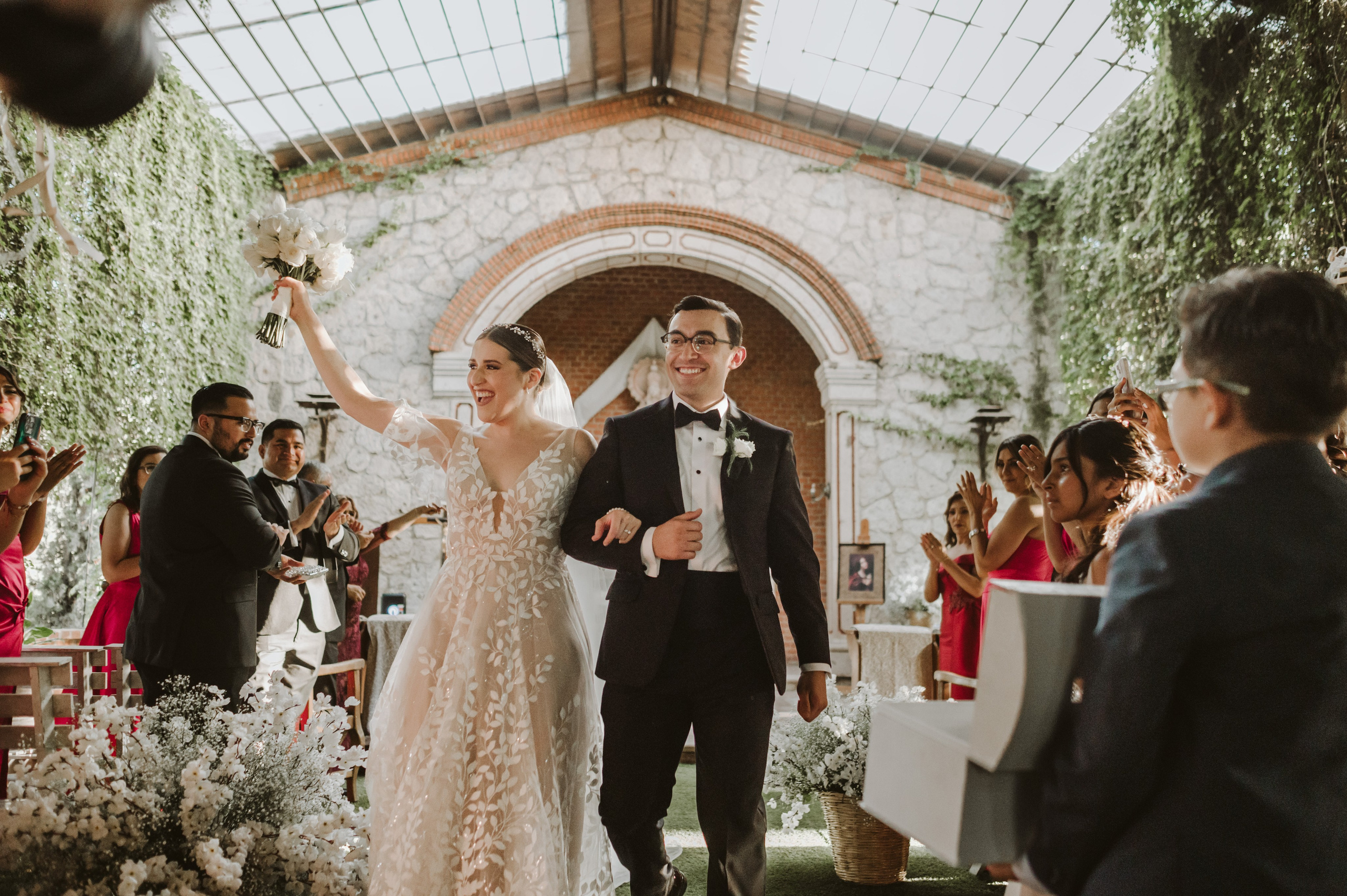 WEDDING PHOTOS. Wedding Photographer and Filmmaker in Guadalajara Mexico Abraham Linares