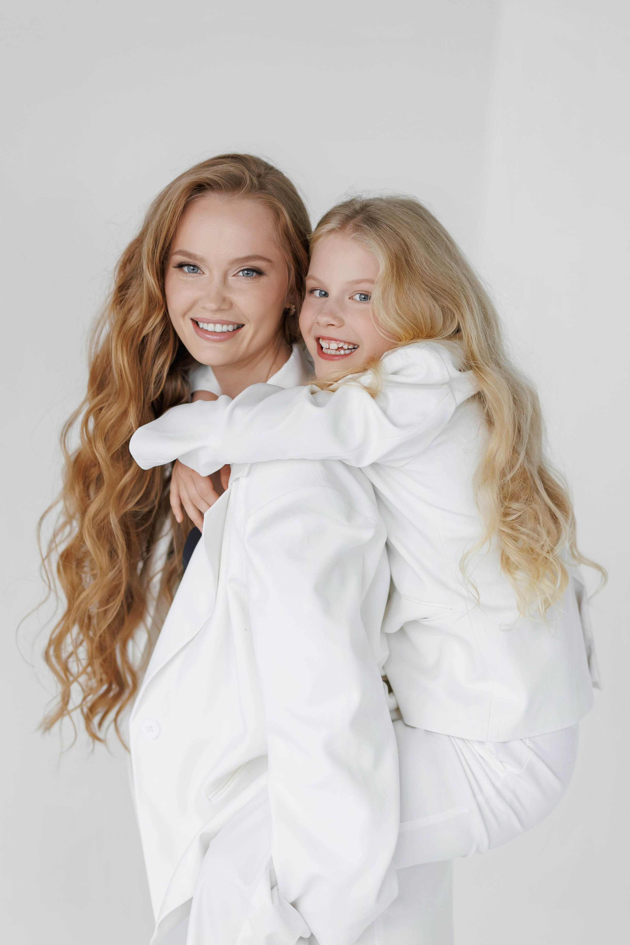 Ola & Lizi. Fotograf ślubny i rodzinny w Krakowie Yana Klymova