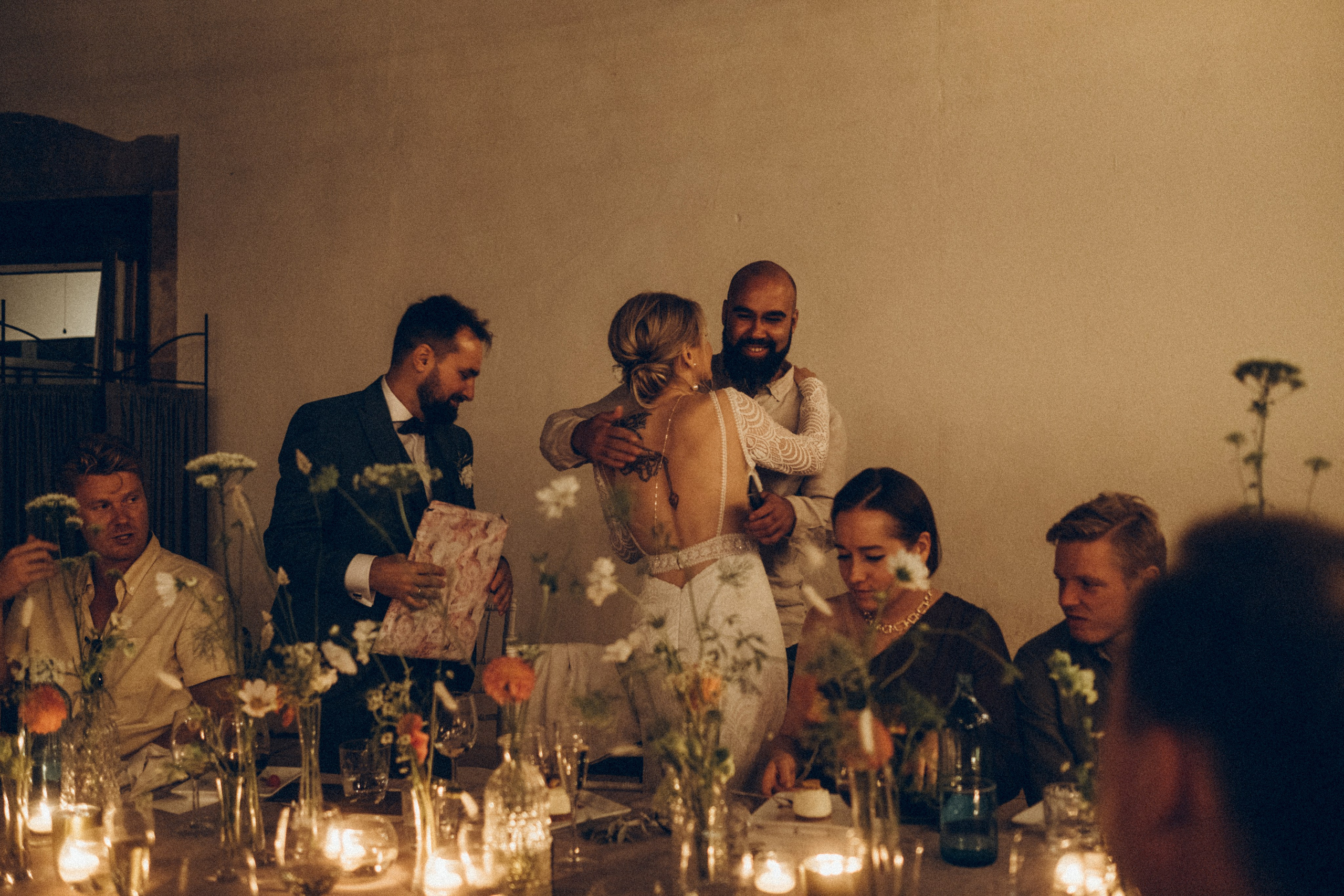 Nadezhda & Dmitry. Masia Mas Coll. Paola wedding photographer / videographer in Barcelona