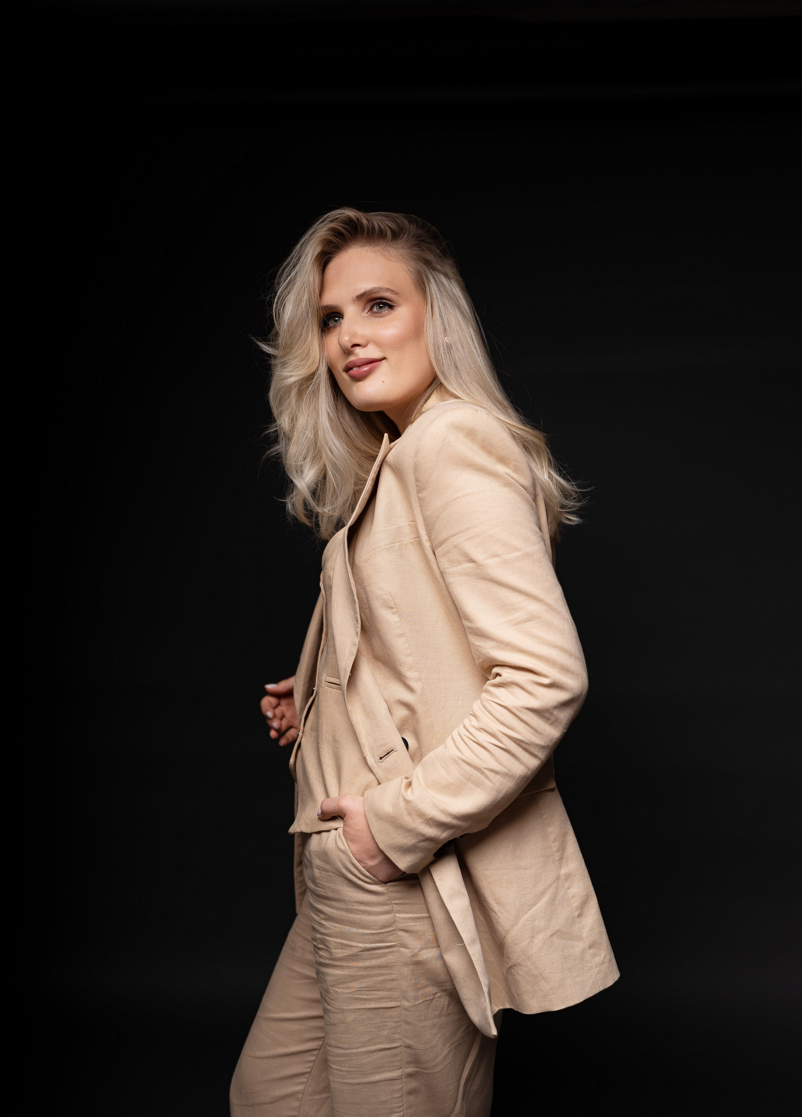 Yana. Family photographer in Sacramento | Sofia Pavenko