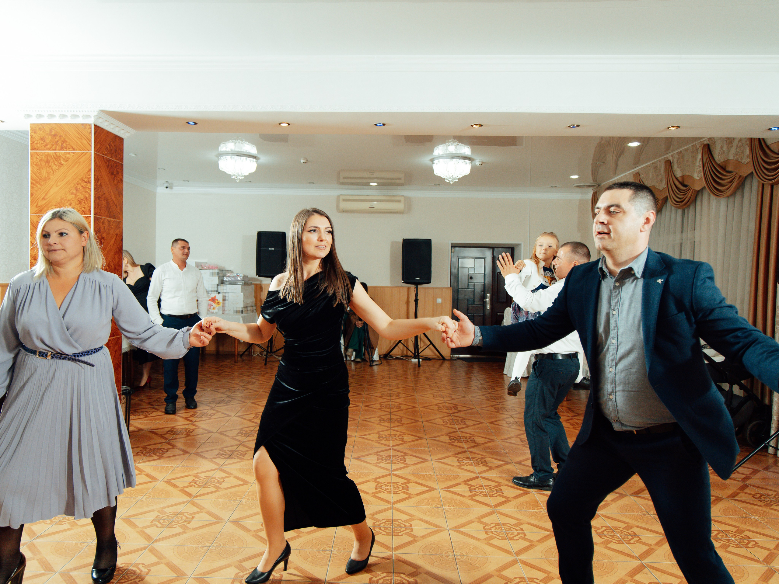 Cumetrie. Свадебный Фотограф, Детский и семейый Фотограф Молдова