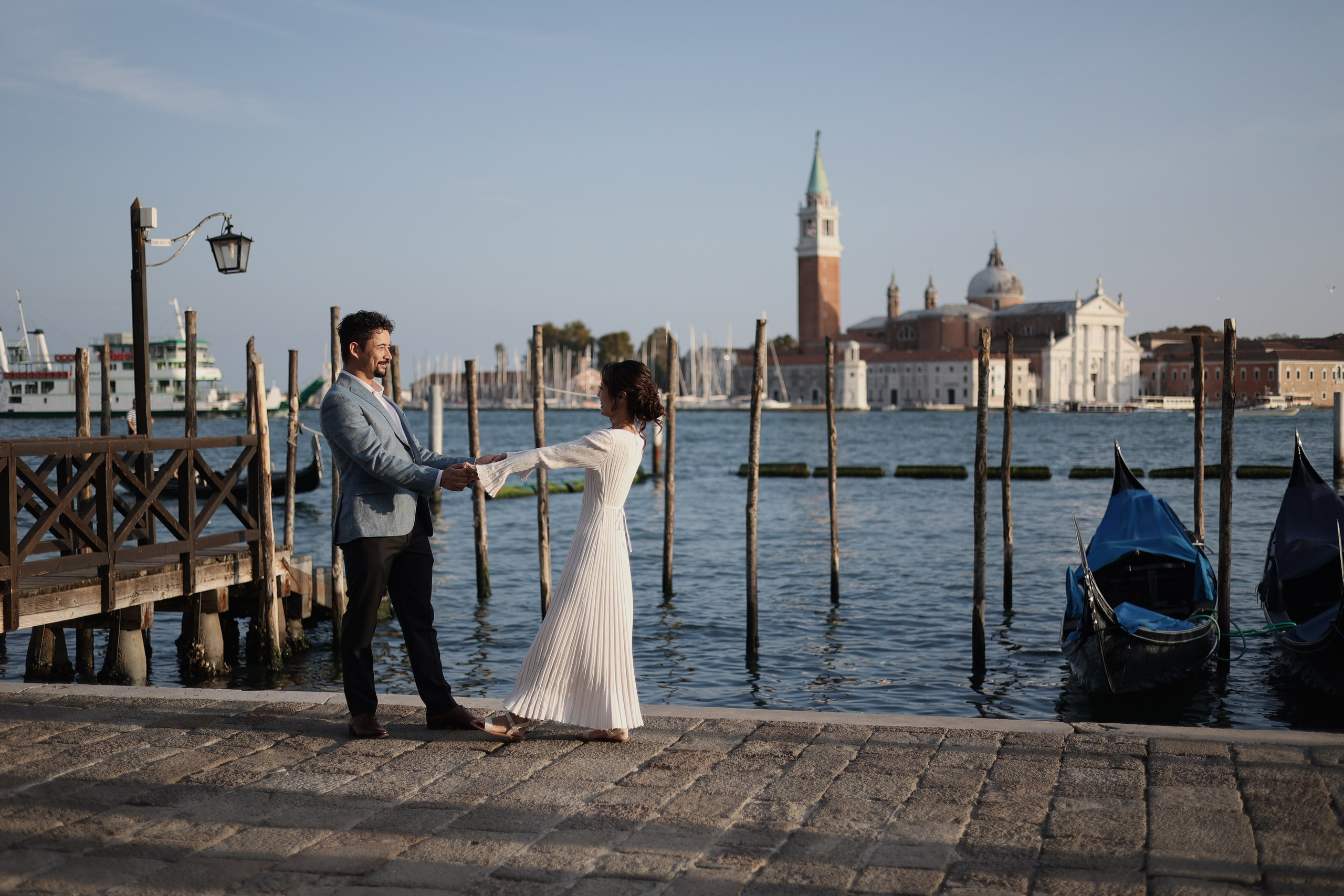 Top best  locations for couple photo shoot in Venice