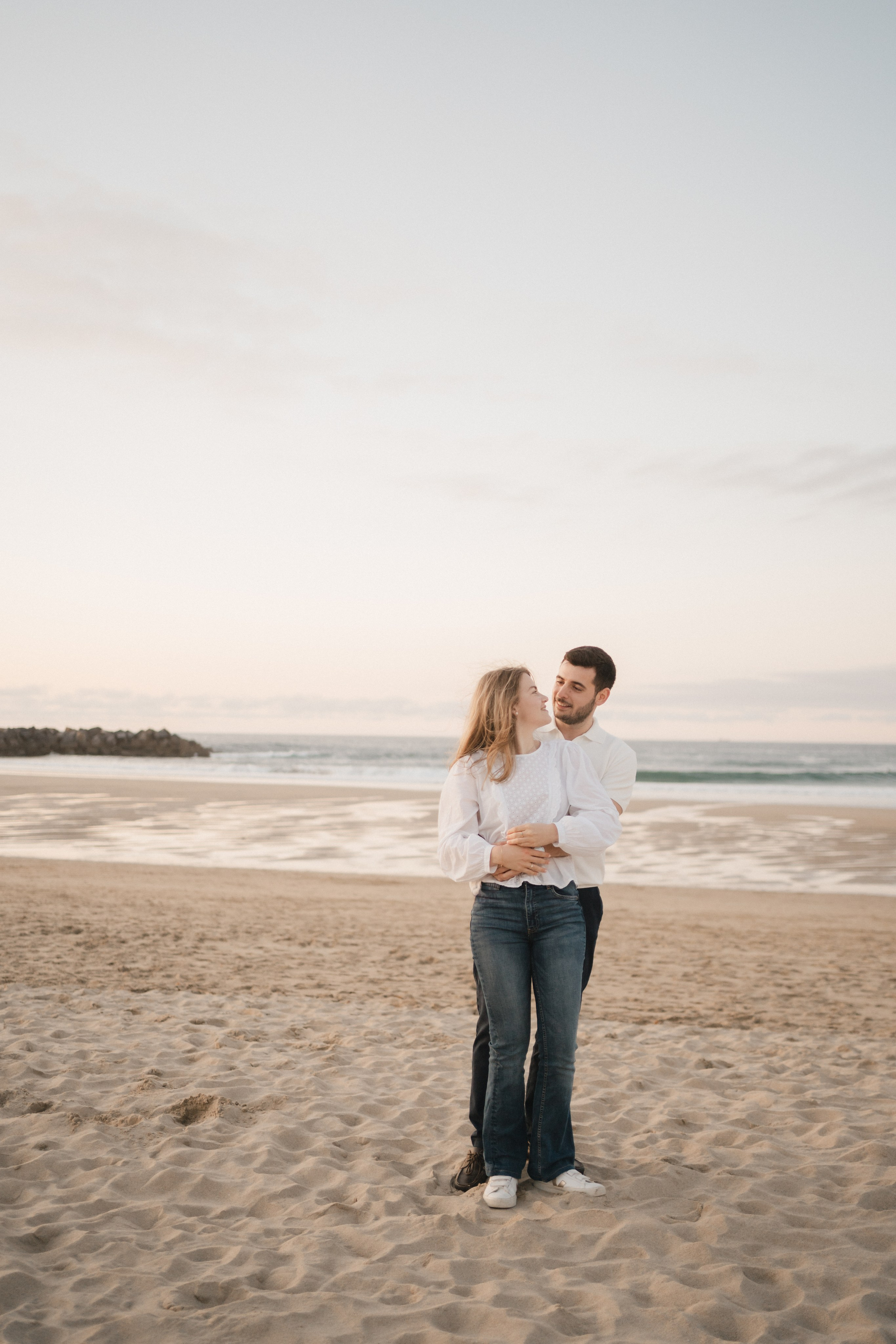 Elegancia y alegría familiar. Boda de Andrés y Lucía en San Sebastián. Holigood foto y video reportaje de bodas en San Sebastián y Europa