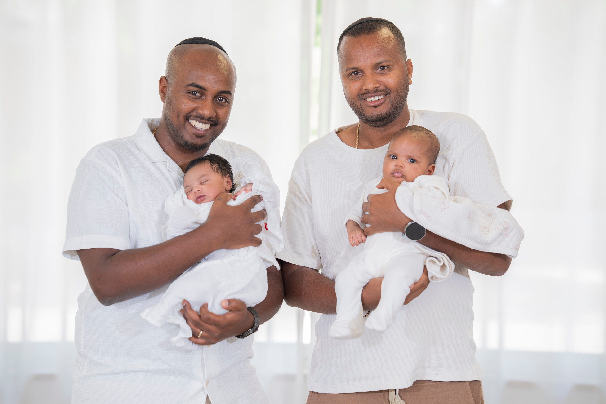 משפחת סלומון. יוסף מזרחי צילום חתונה, ברית וזוגיות. צלם מקצועי שאוהב להוציא אתכם הכי יפים ברגעים הכי מרגשים