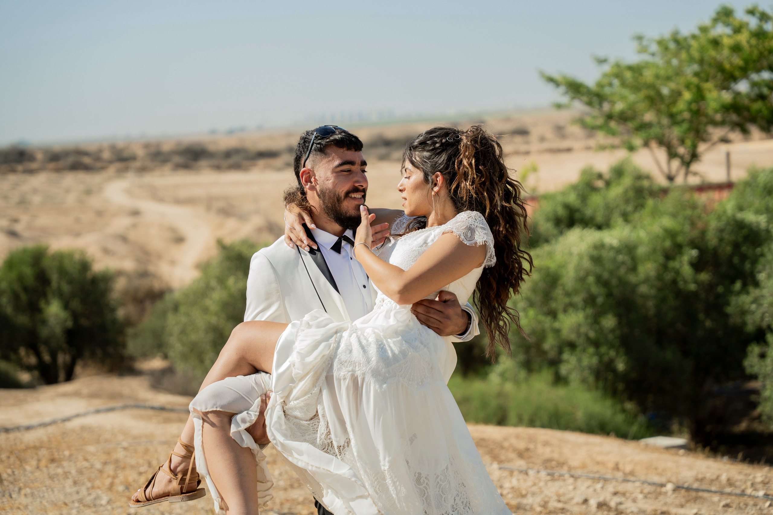 אביה ואחיה. יוסף מזרחי צילום חתונה, ברית וזוגיות. צלם מקצועי שאוהב להוציא אתכם הכי יפים ברגעים הכי מרגשים