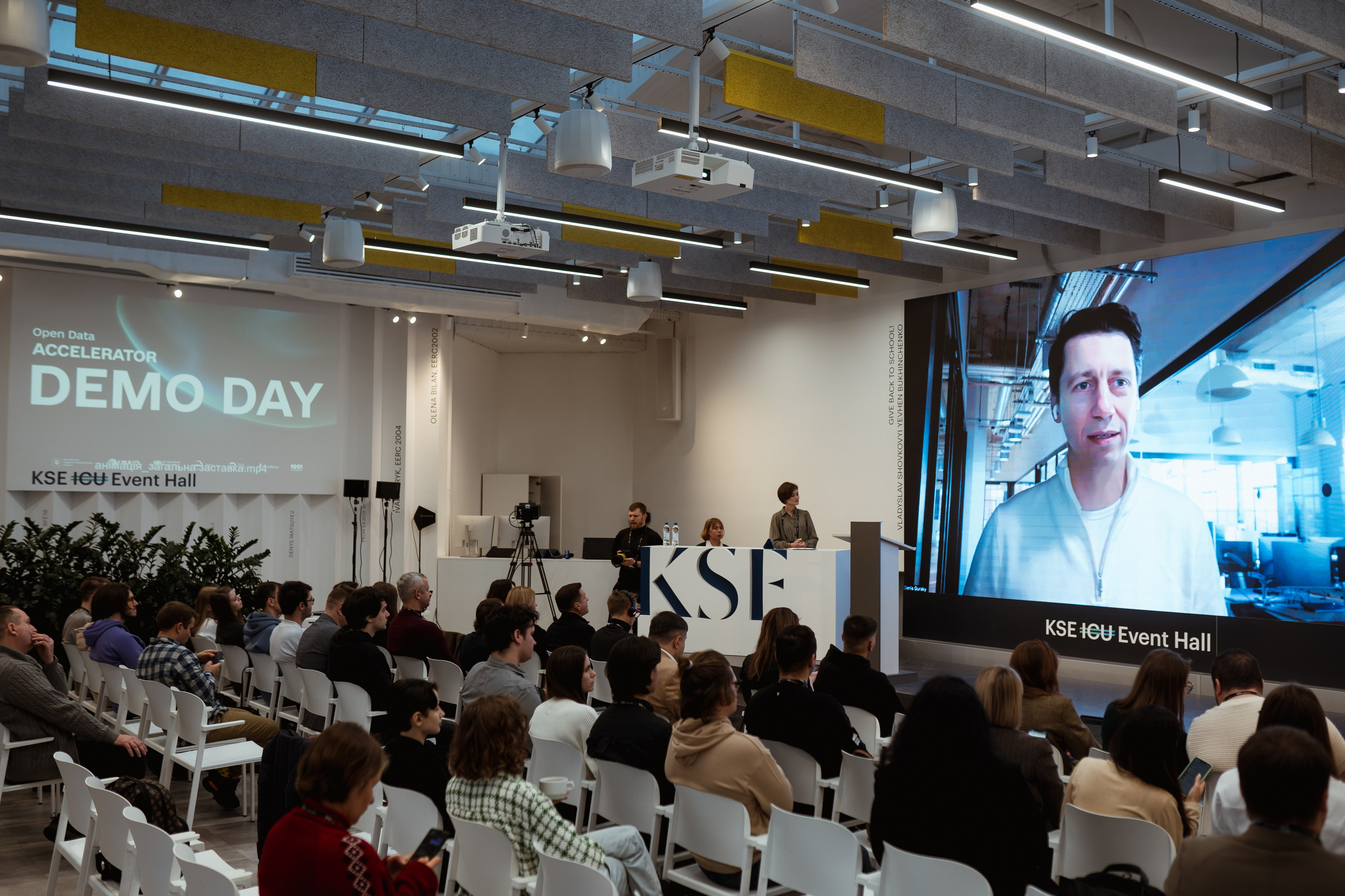 1991 Open Data Accelerator. Kostiantyn Holinchenko. Reportage and portrait photographer