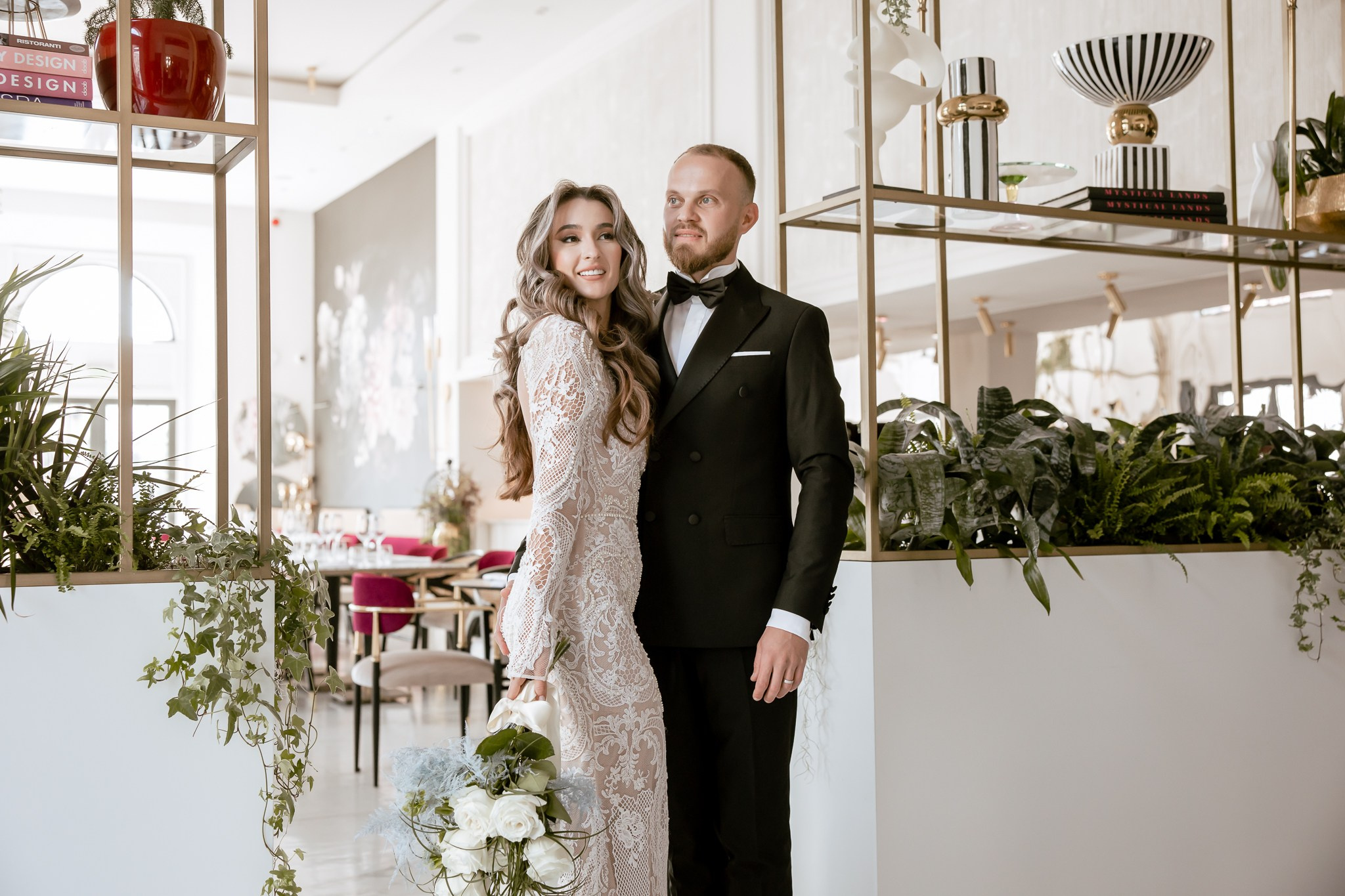 Nuntă & Save the date. Portré 📸 Photographer | Newborn photos • Maternity photos • Engagements • Weddings • Events • Portraits • Families • Birthdays • Parties