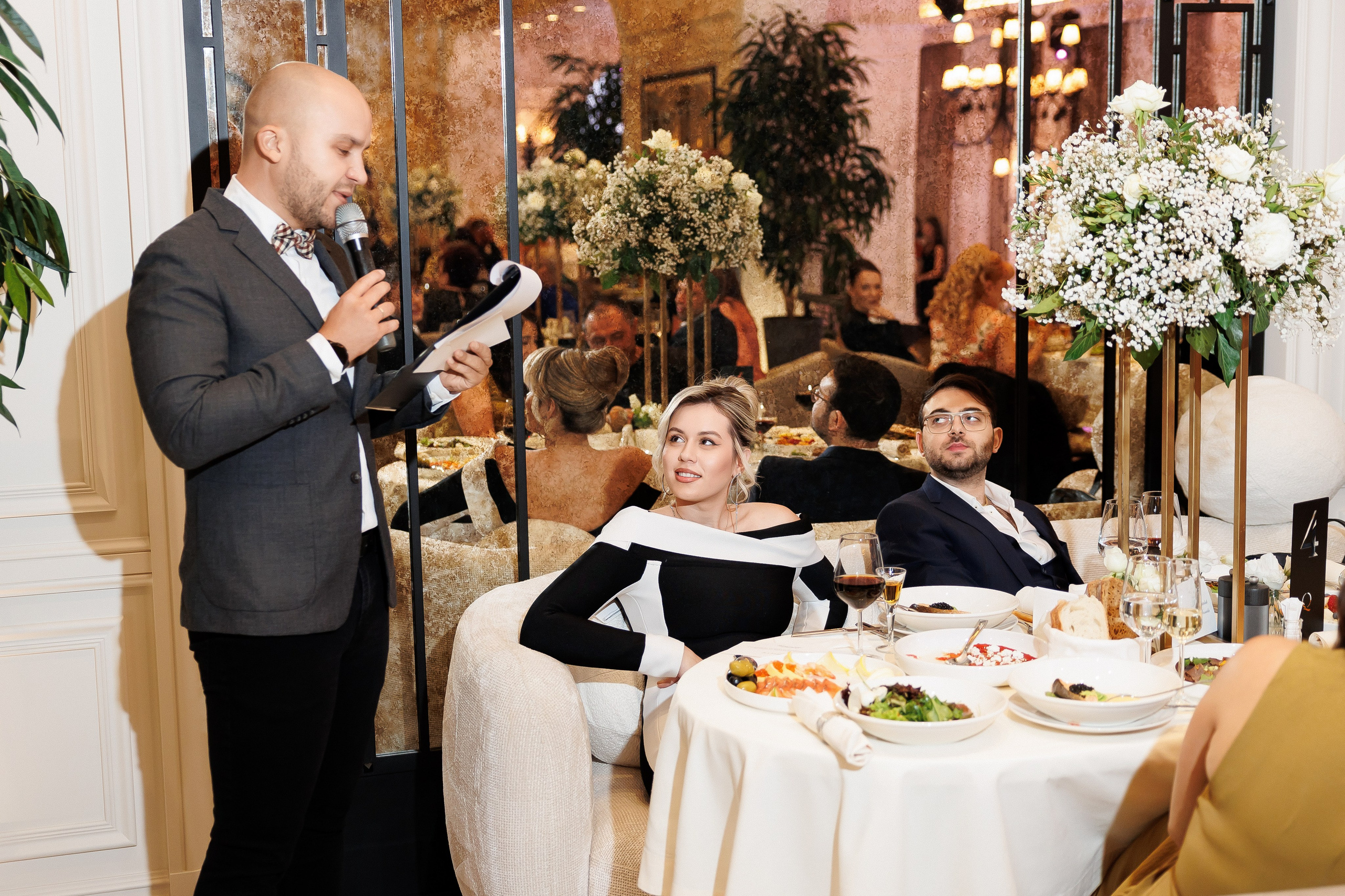 Serghei & Erica — Queen Residence. Servicii Foto și Video 067188353