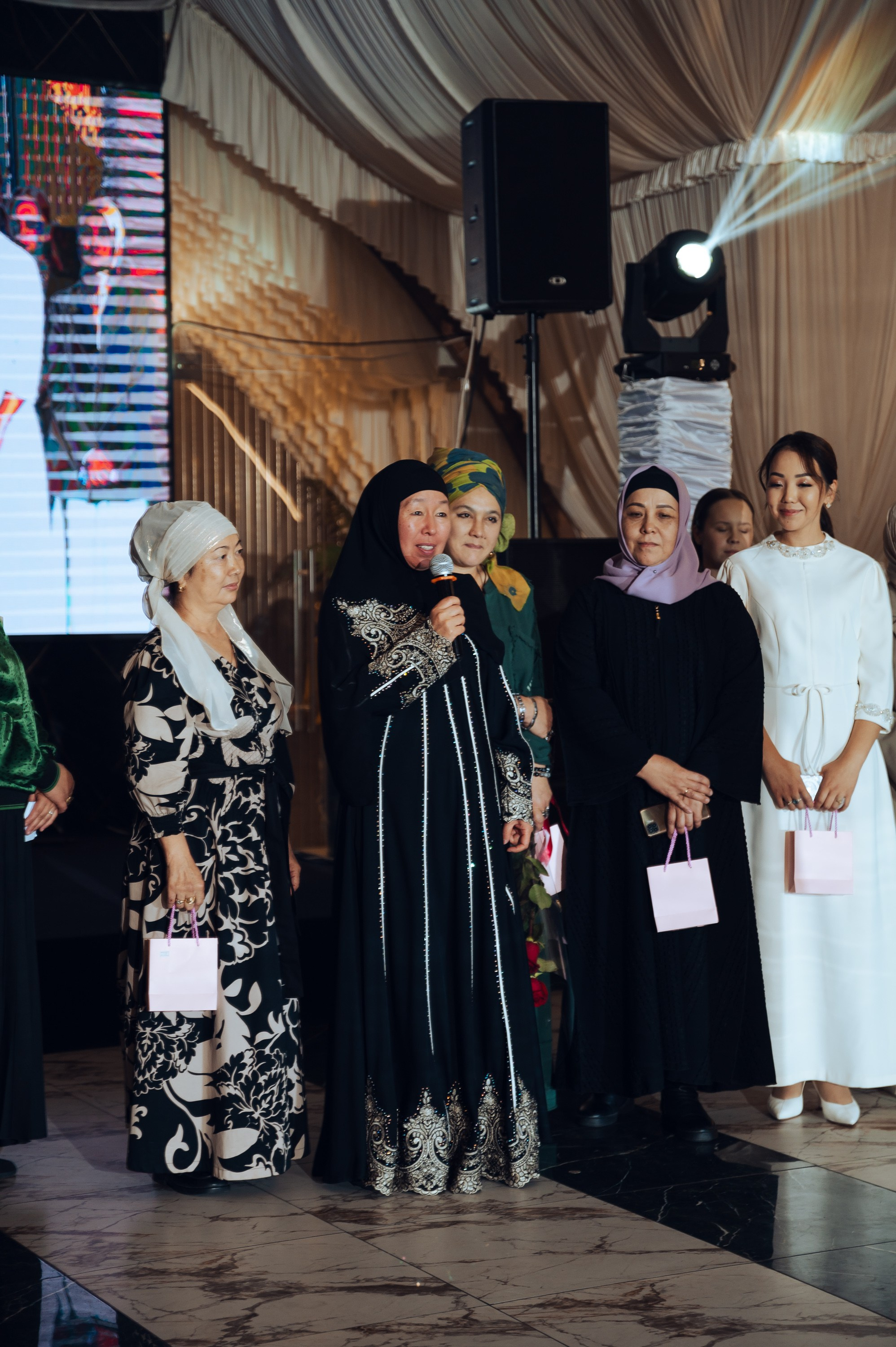 MAHMUD & AIDAI. Фотограф в Бишкеке Андрей Кавешников