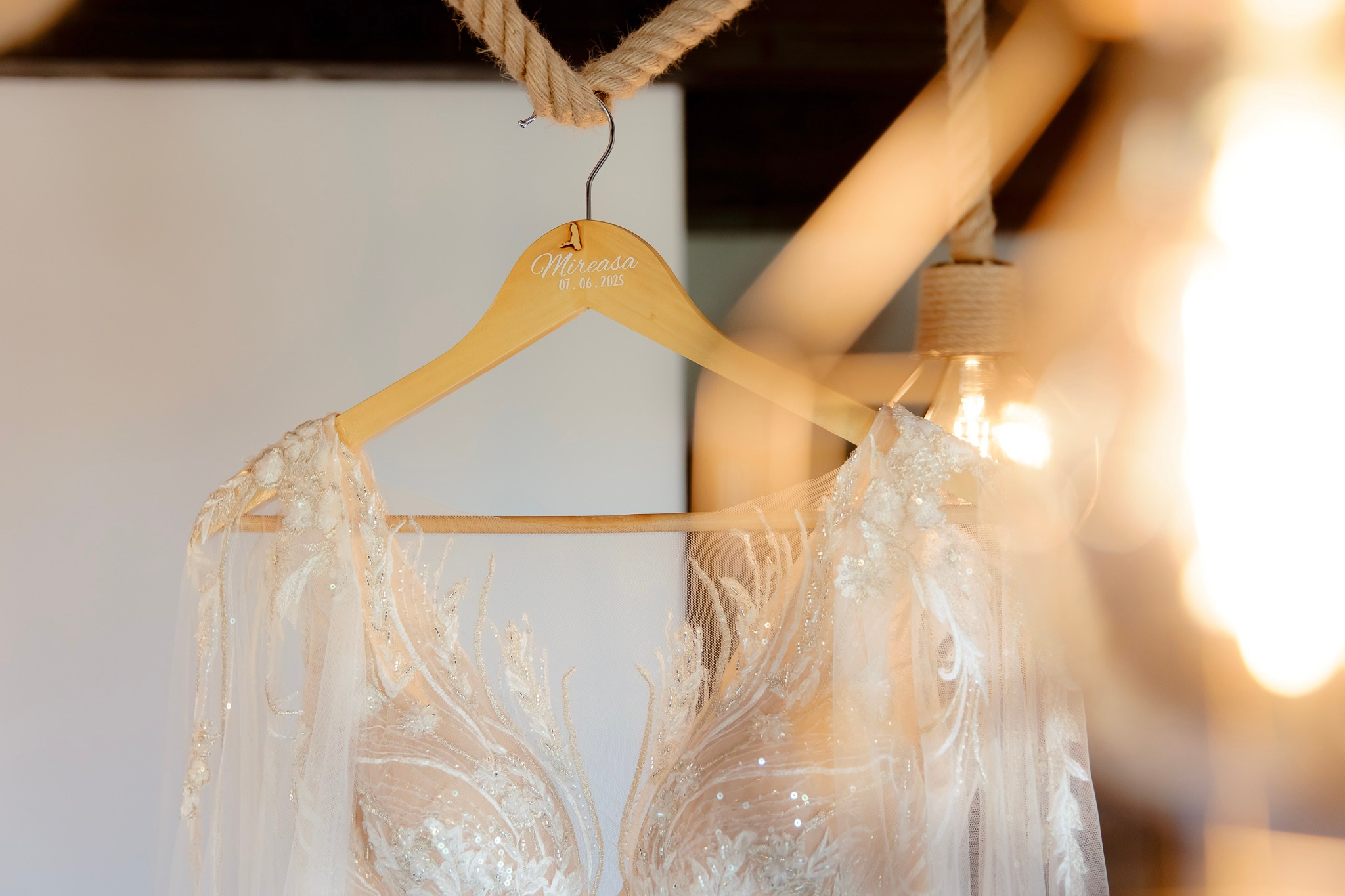 Ioana & Ionuț | Nuntă de poveste la Păstrăvăria Poiana din Mălini județul Suceava. Servicii foto-video profesionale, pentru momente de neuitat