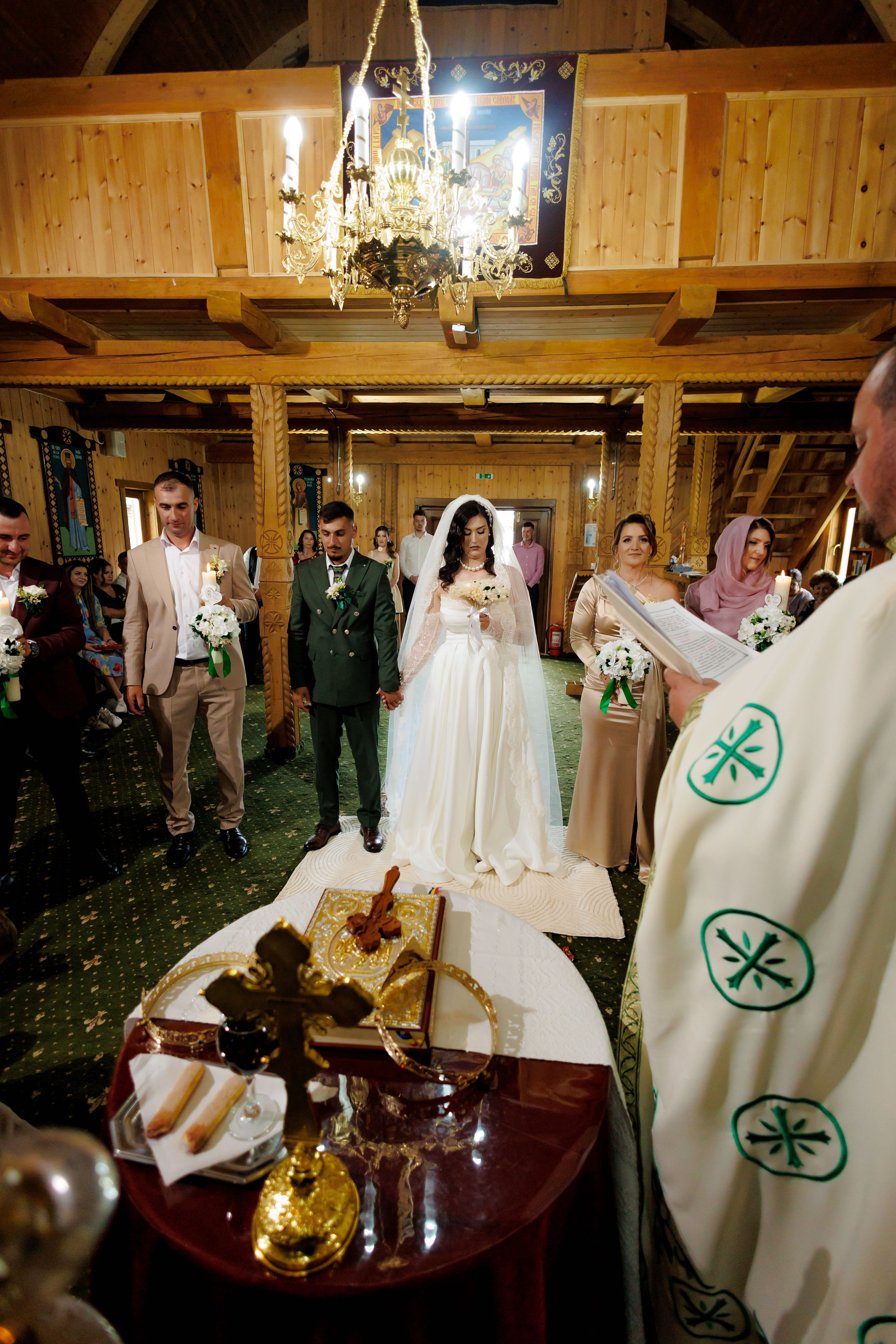 Nunta Nicoleta & Răzvan | Fotografie & Videografie Profesională. Servicii foto-video profesionale, pentru momente de neuitat