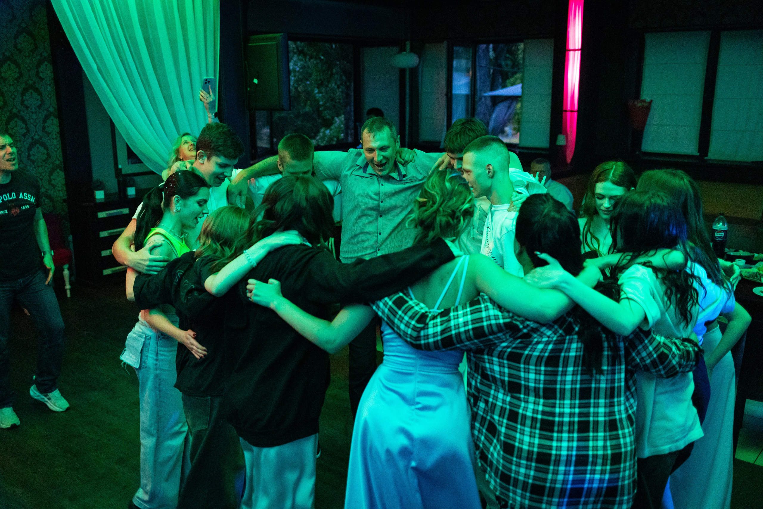 Пример фотосессии последний звонок и выпускной 11А, все в куче по очереди