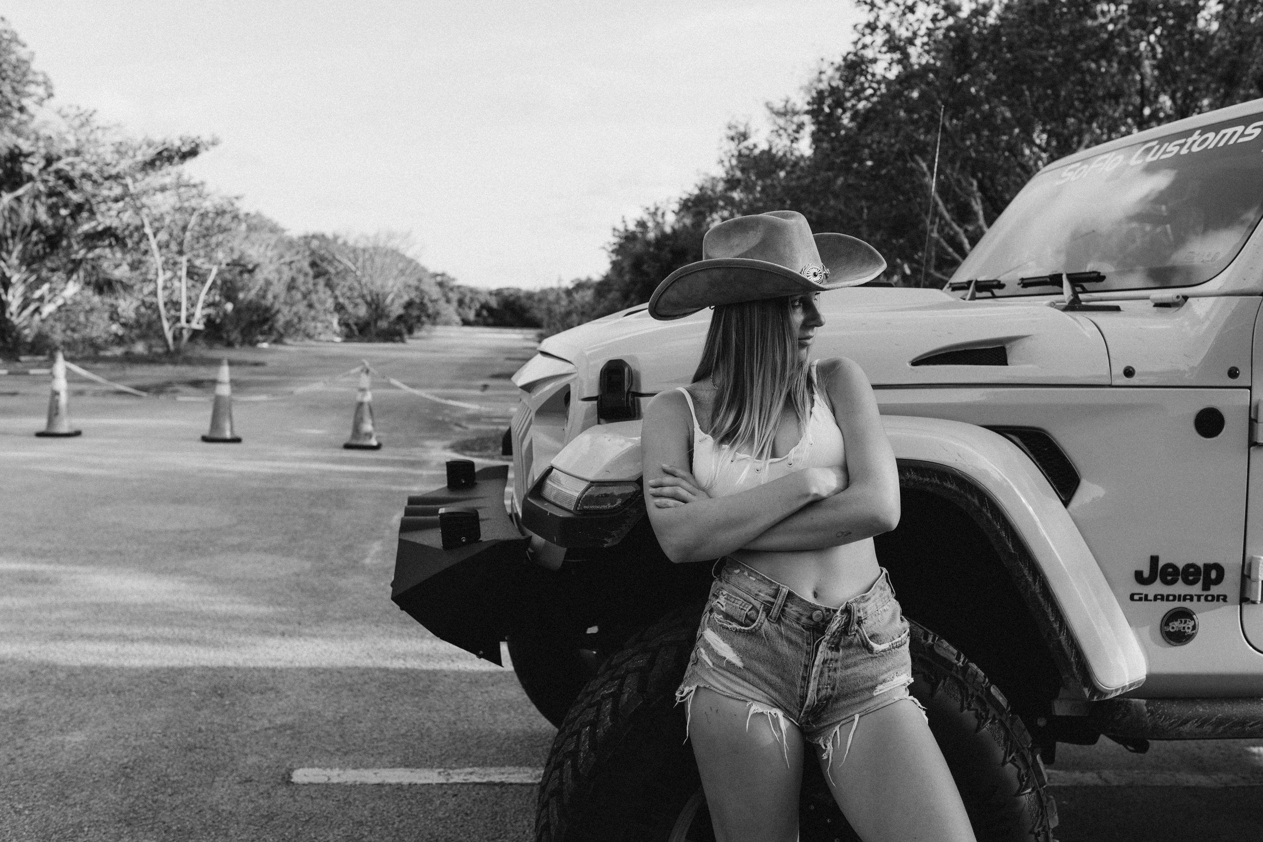 WEST. TETIANA UDOVYCHENKO STREET & PORTRAIT PHOTOGRAPHER