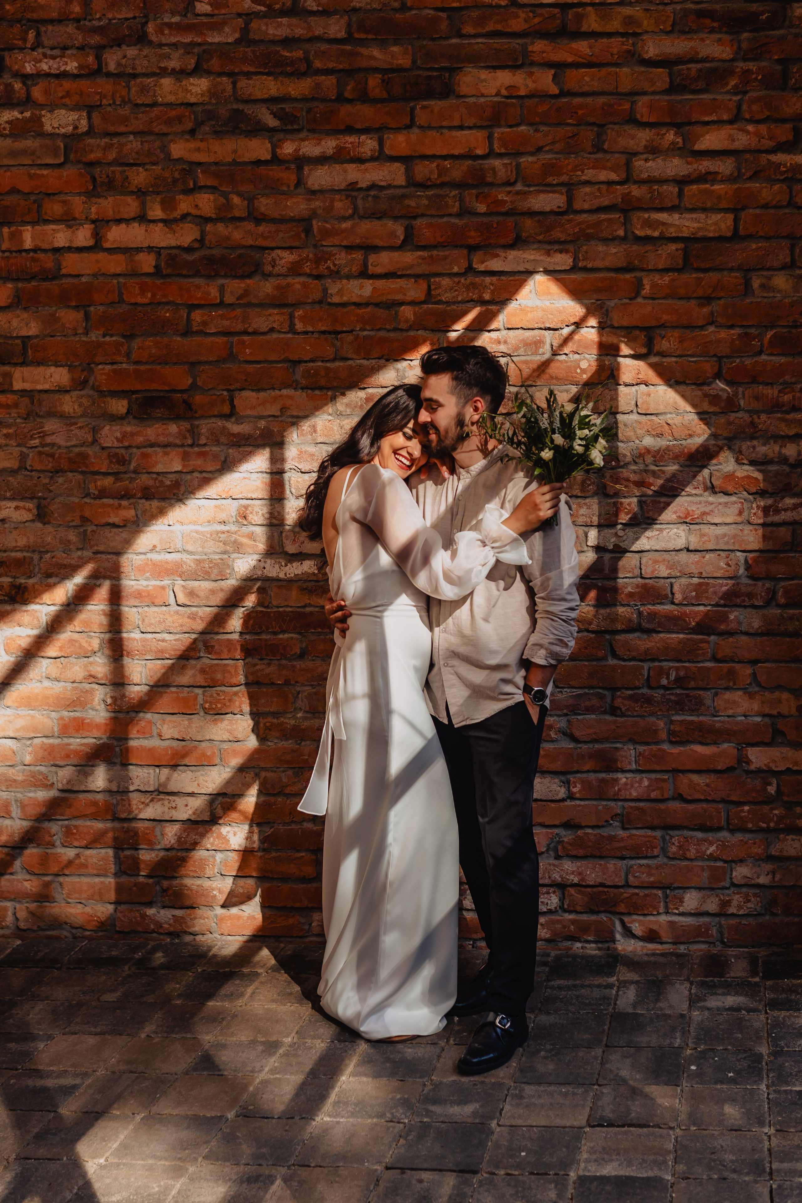 Fotograf de nunta — documenting your love story with a touch of editorial — wedding photographer
