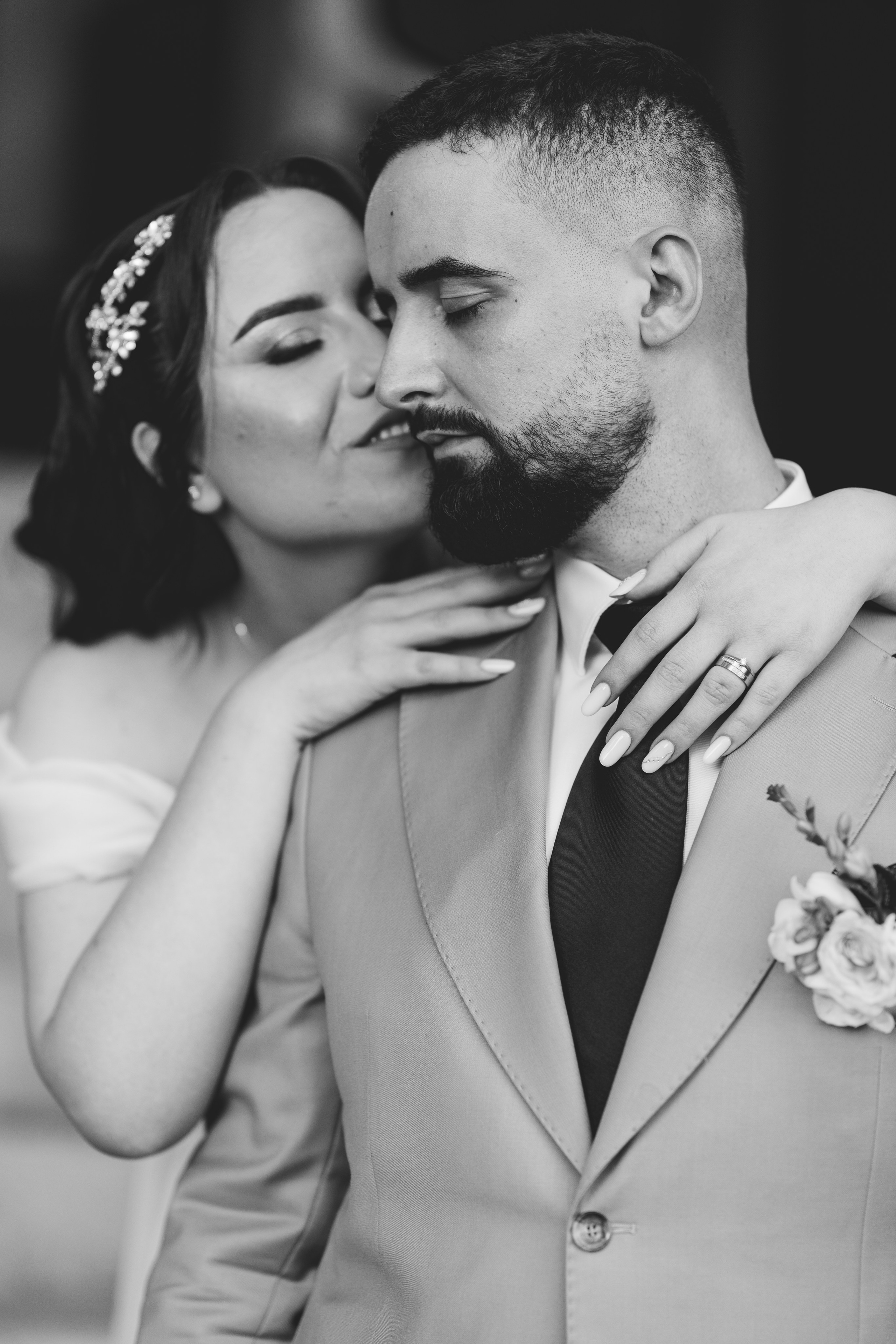 Mihai & Iasmina. Lucian Dedeu — Fotograf de nuntă și eveniment