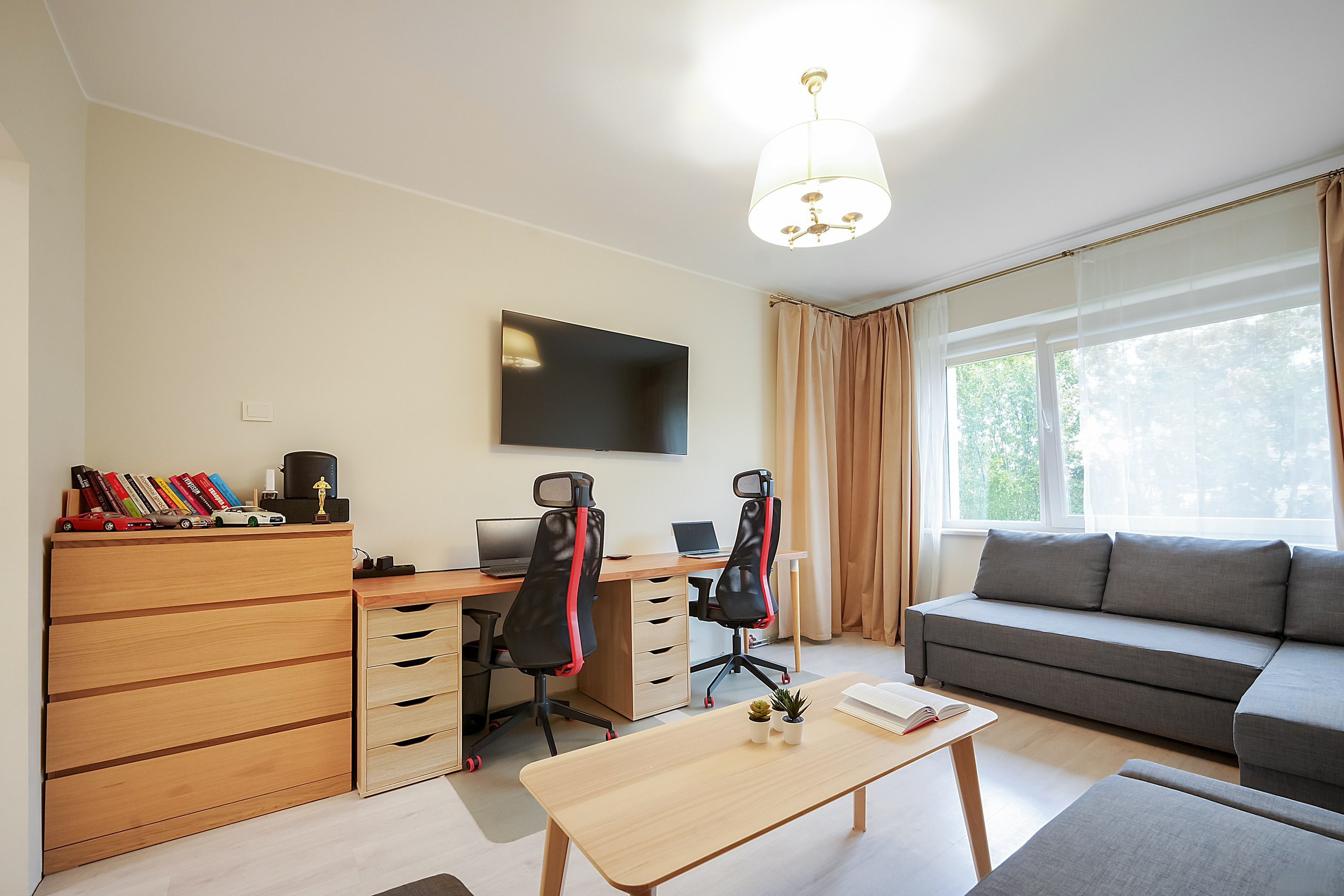 Saulės g. 14, Elektrėnai. Elina Sapiega fotografė Vilniuje