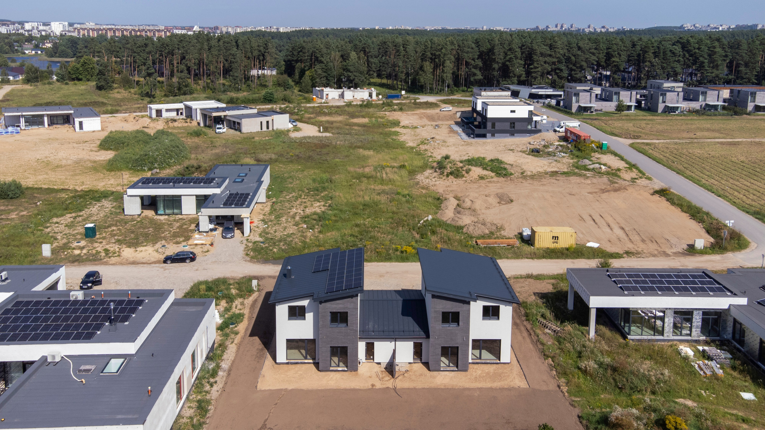 Debesų g. 4, Salotė. Elina Sapiega fotografė Vilniuje