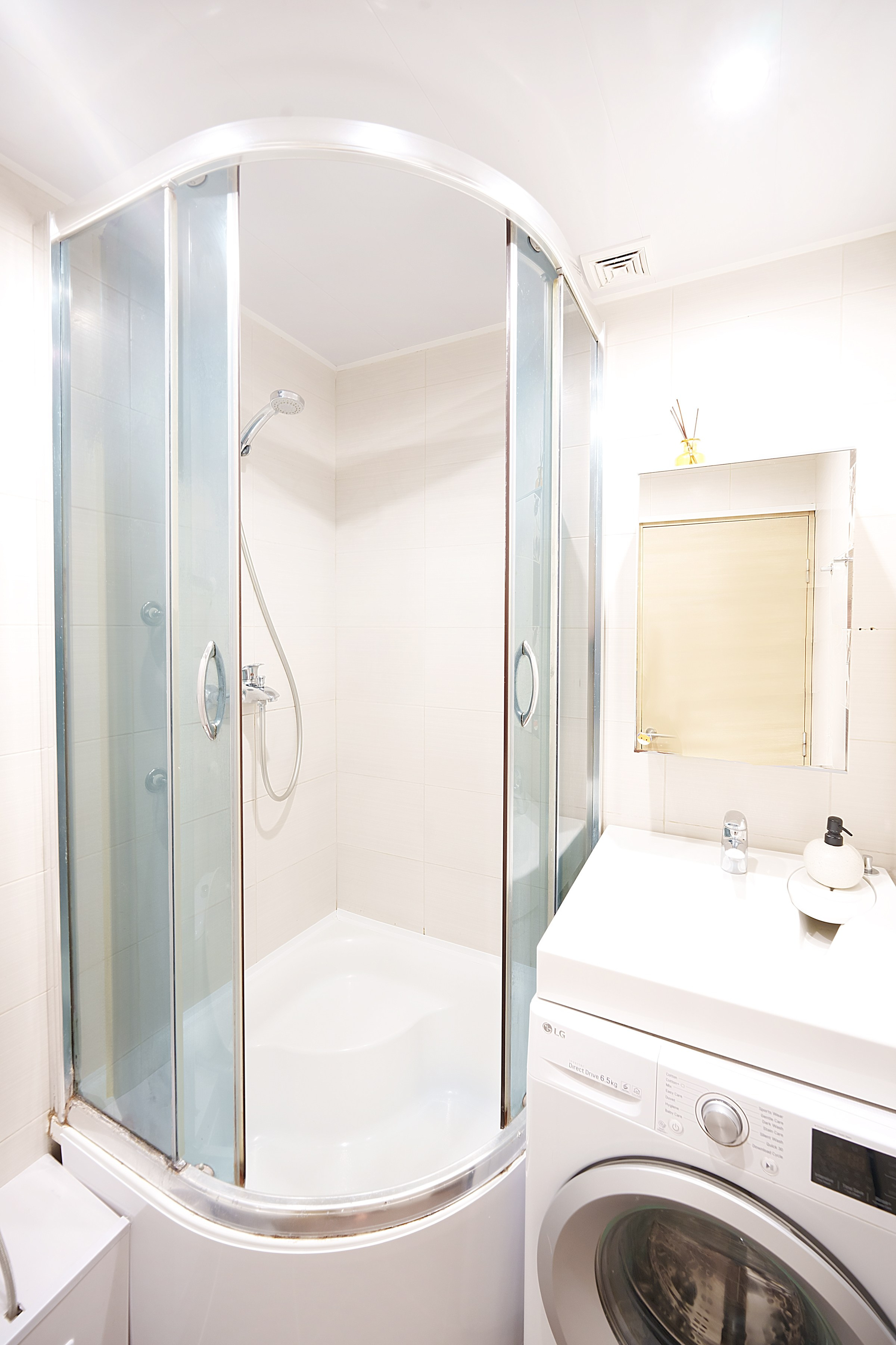 Smolenskio g. 13. Elina Sapiega fotografė Vilniuje