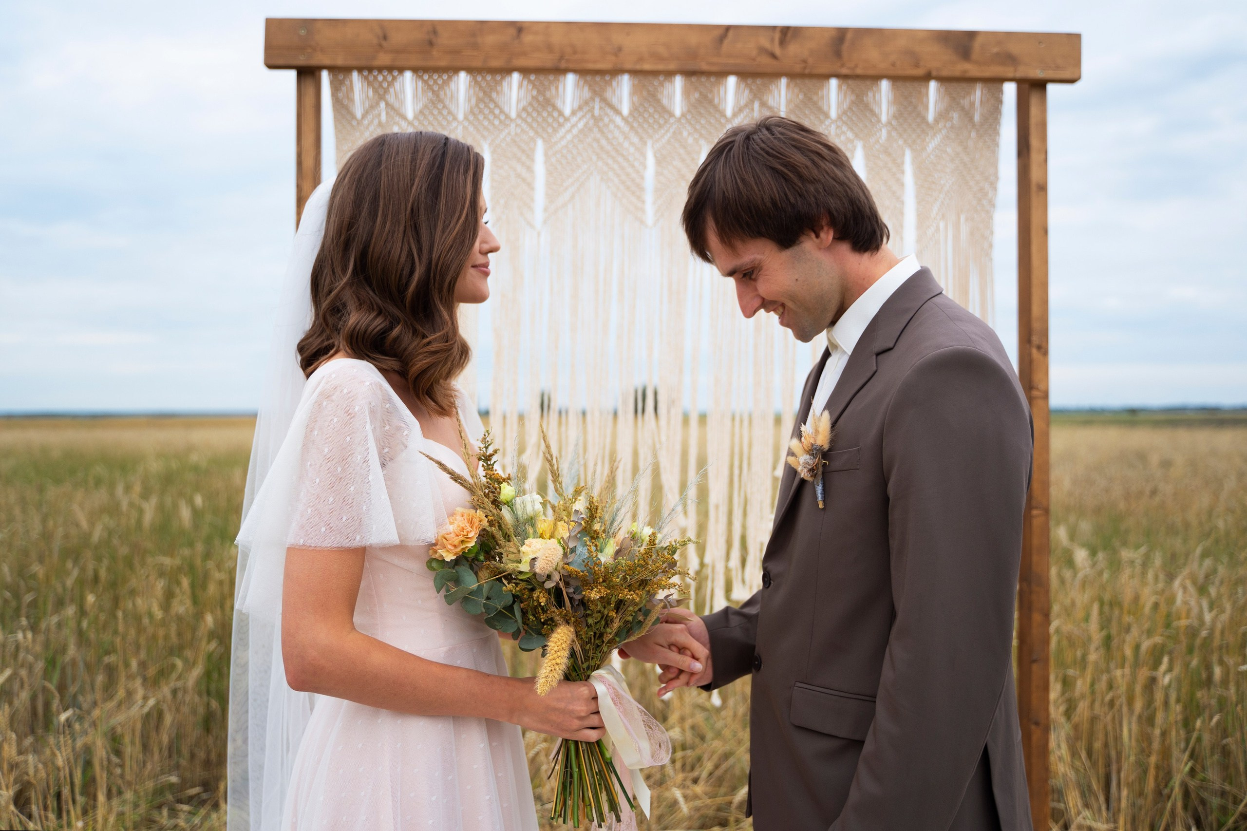 Outdoor wedding photoshoot near Hudson. Alice Bell — Wedding photographer in New York