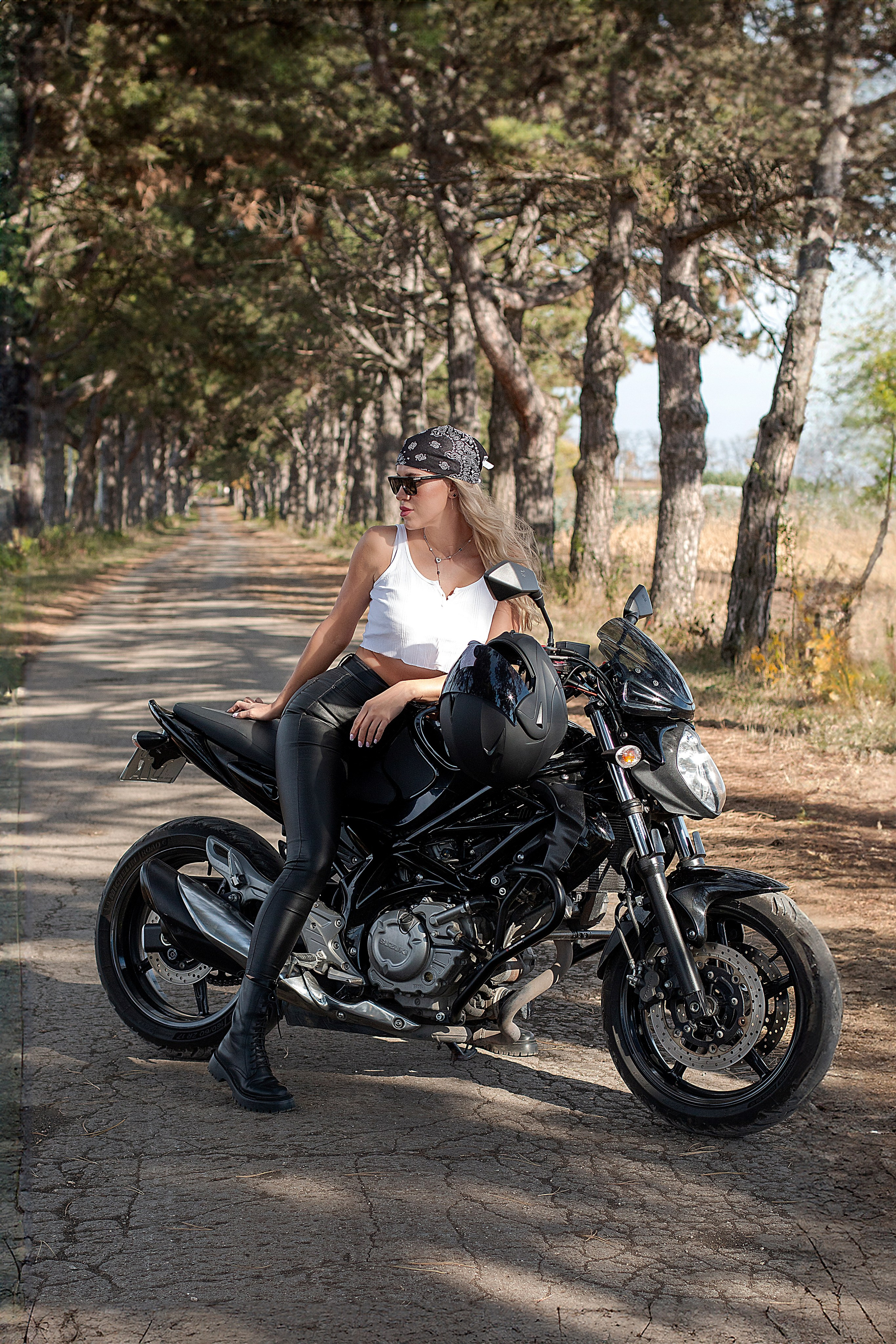 Мотоцикл. Детский и семейный фотограф в г. Бельцы