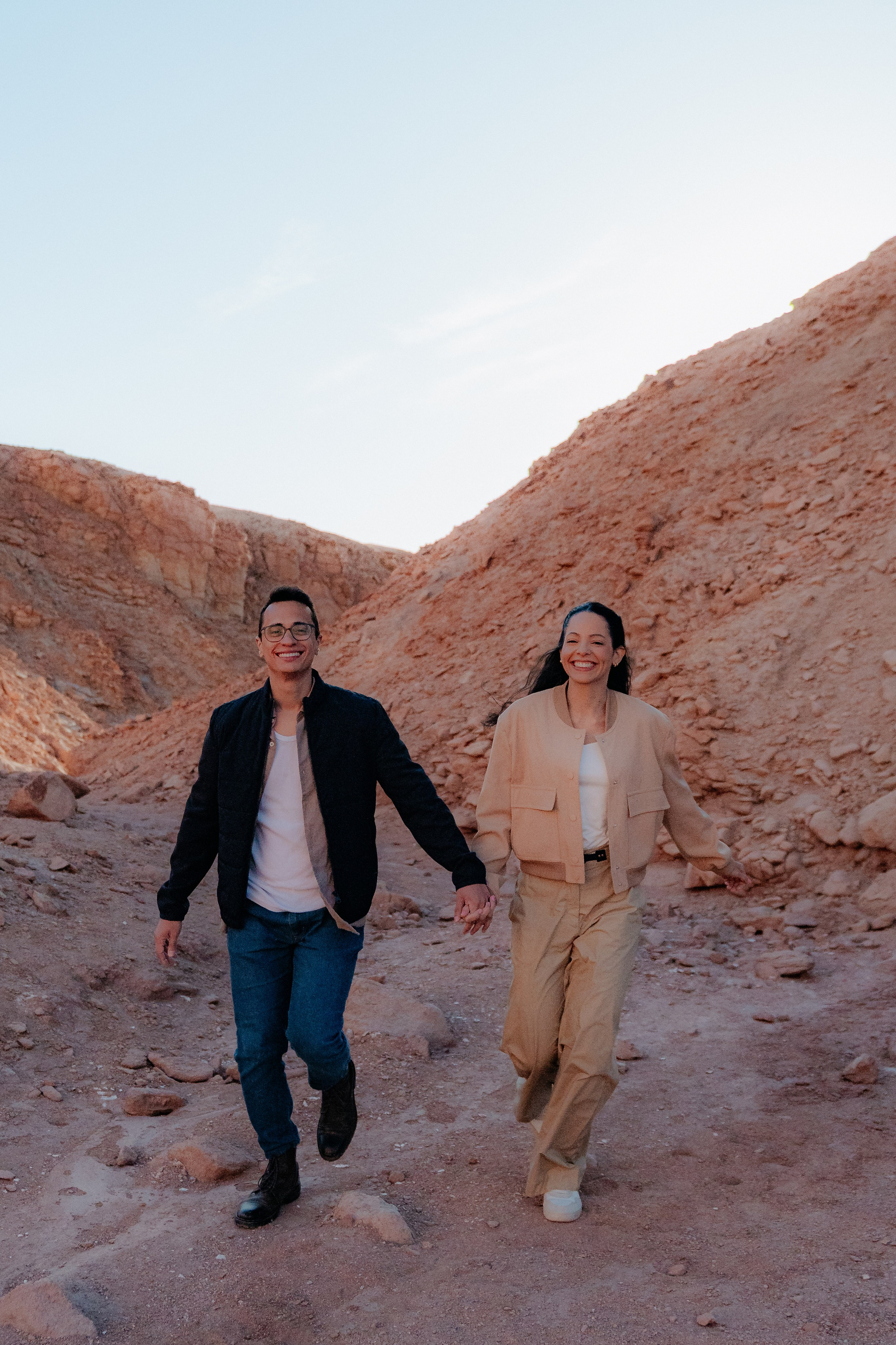 Sessão casual no Vale dos Cogumelos. Fotógrafo em San Pedro de Atacama