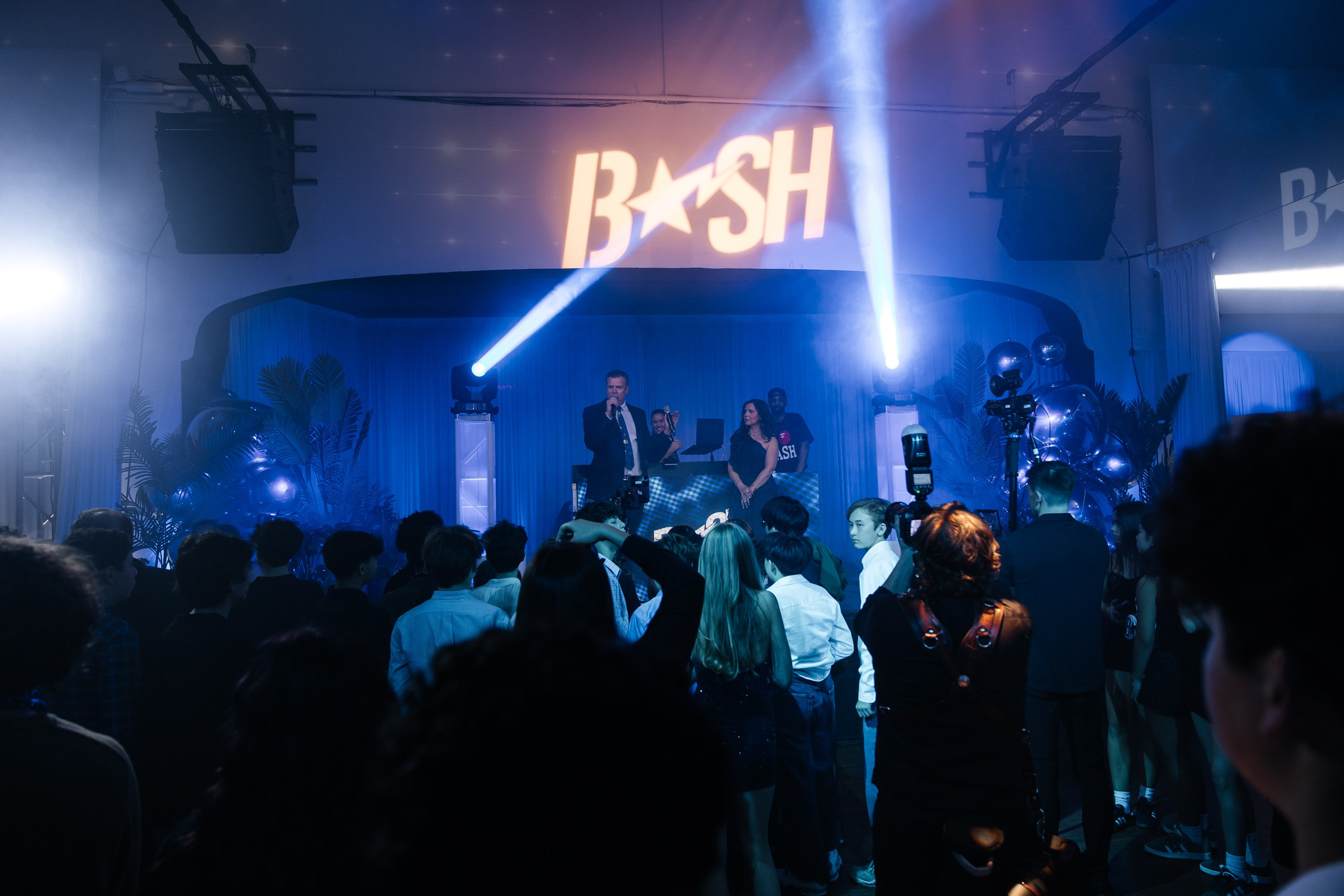 Mitzvah gallery. Photographer Andrei White