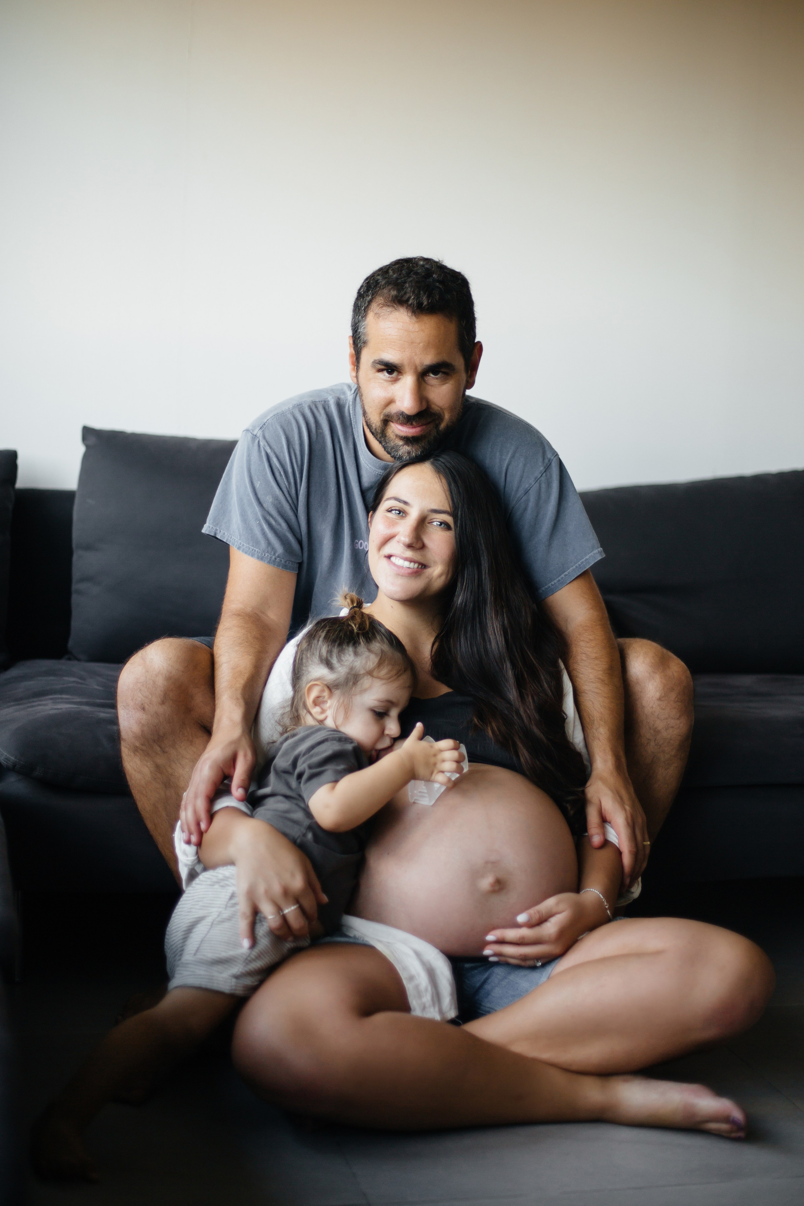 Home story. Family photographer in Israel