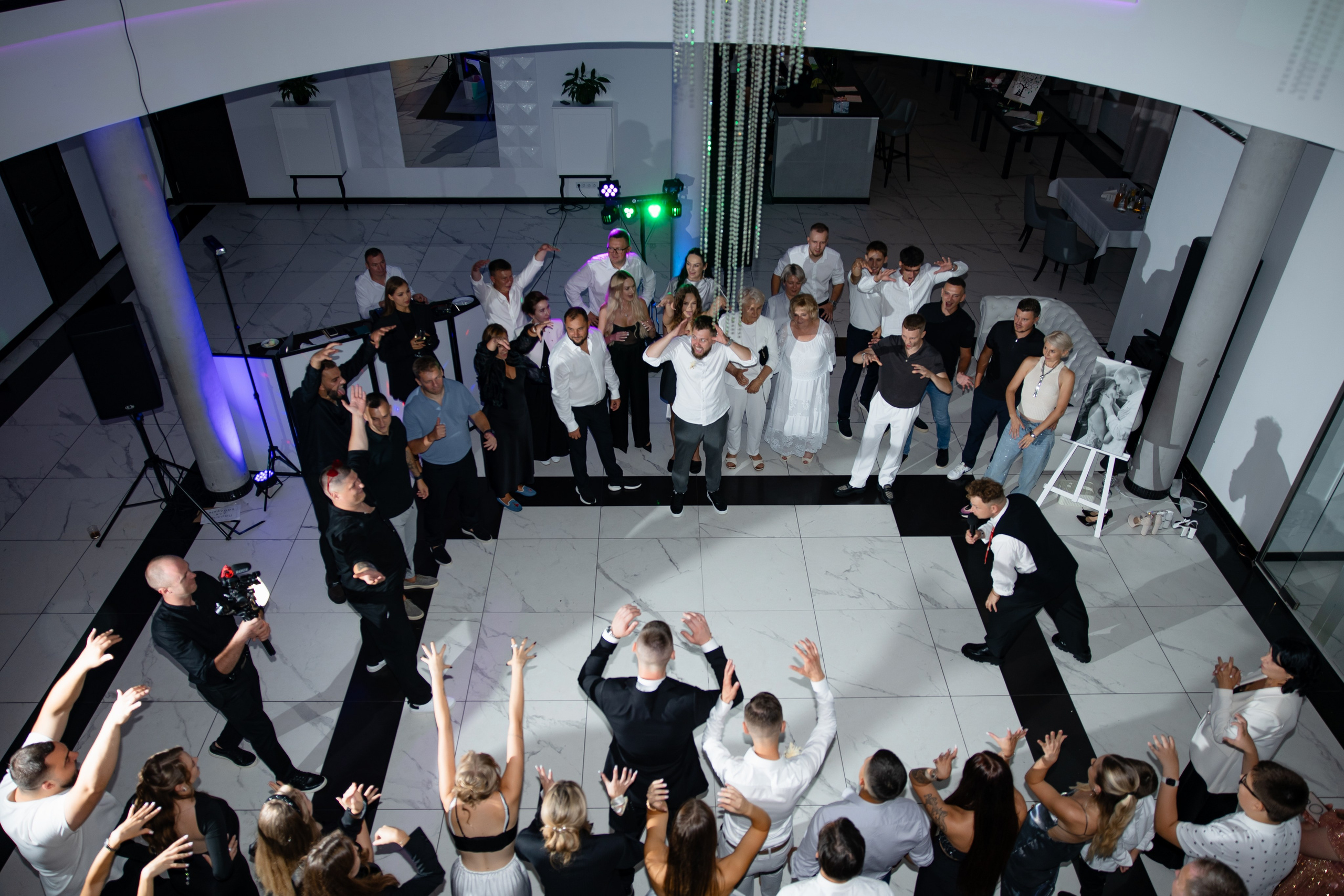 Артур + Анастасія. Весільний, сімейний фотограф Варшава