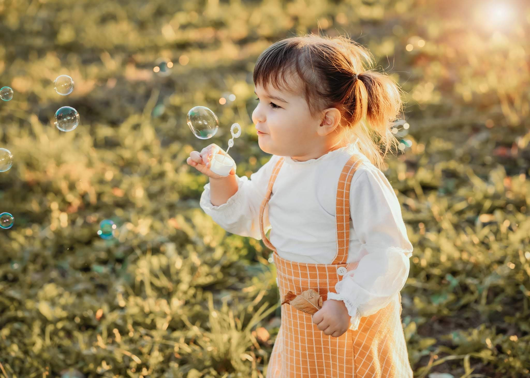 FOTOGRAFISANJE U PRIRODI. DEČIJI FOTOGRAF BEOGRAD|NOVOGODISNJE FOTOGRAFISANJE|CAKE SMASH
