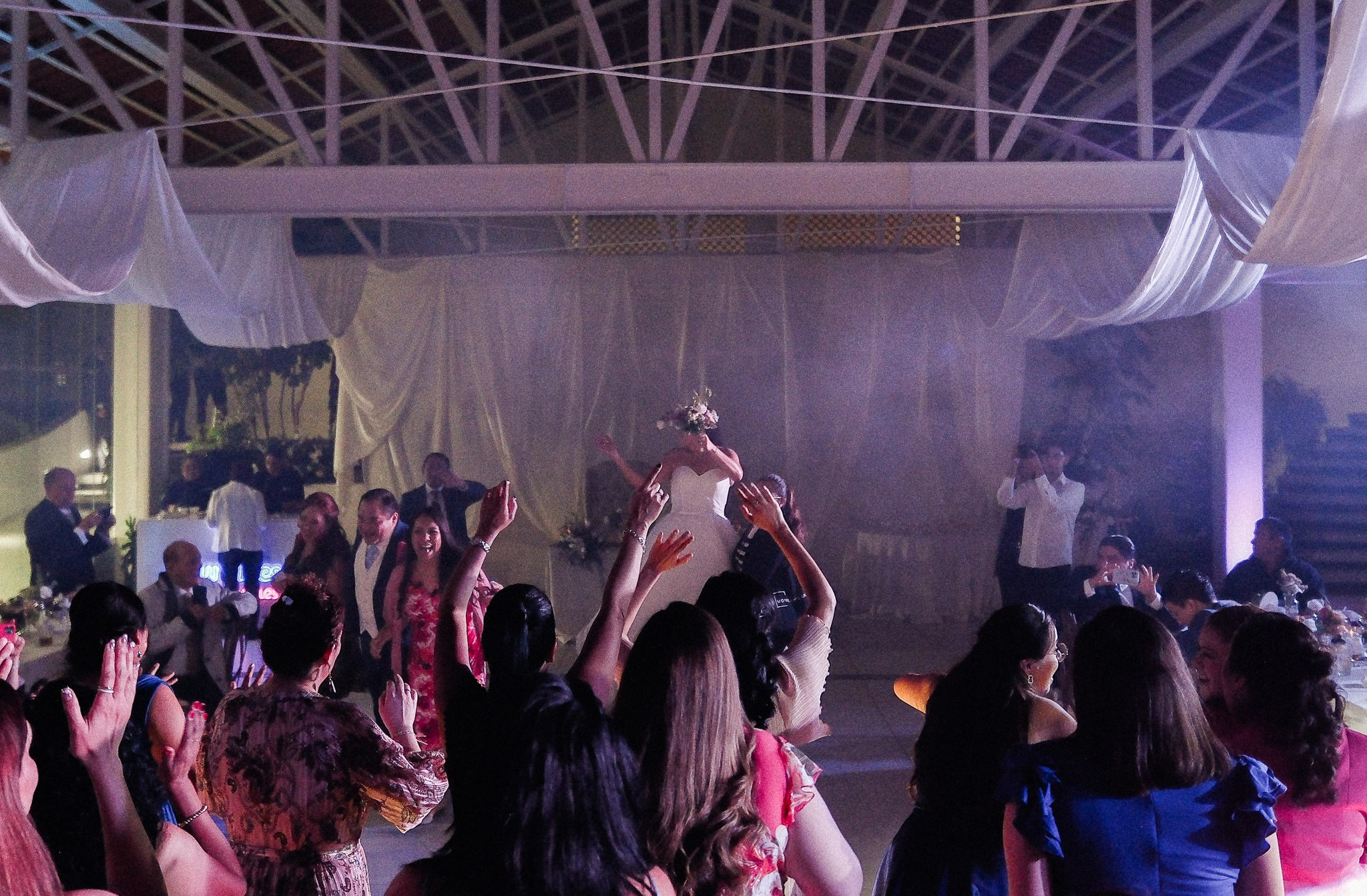 Tania & Hector. Wedding and family photographer in Mexico City