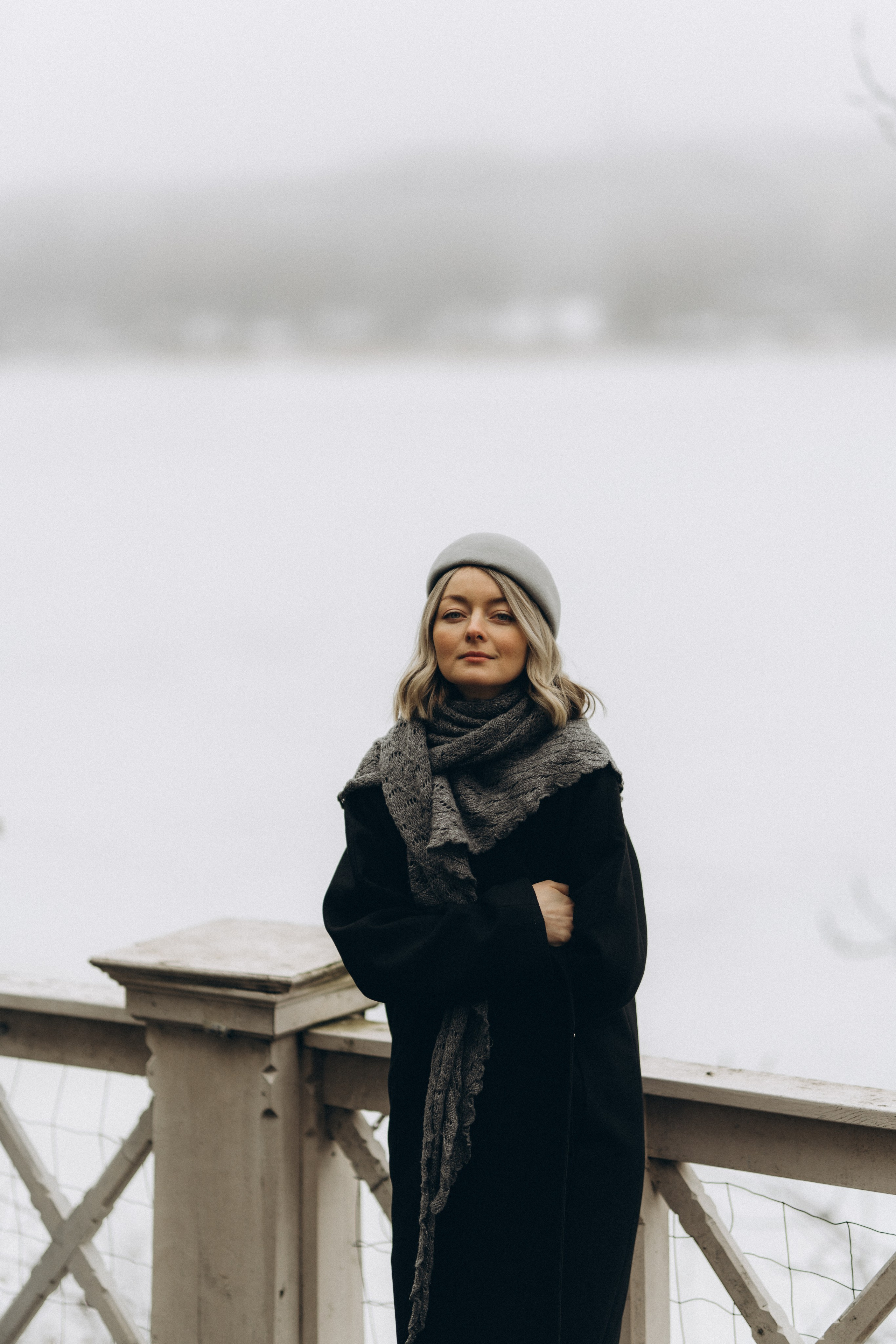 Woman phoshoot. Wedding and potrait photographer in Helsinki Vickan O