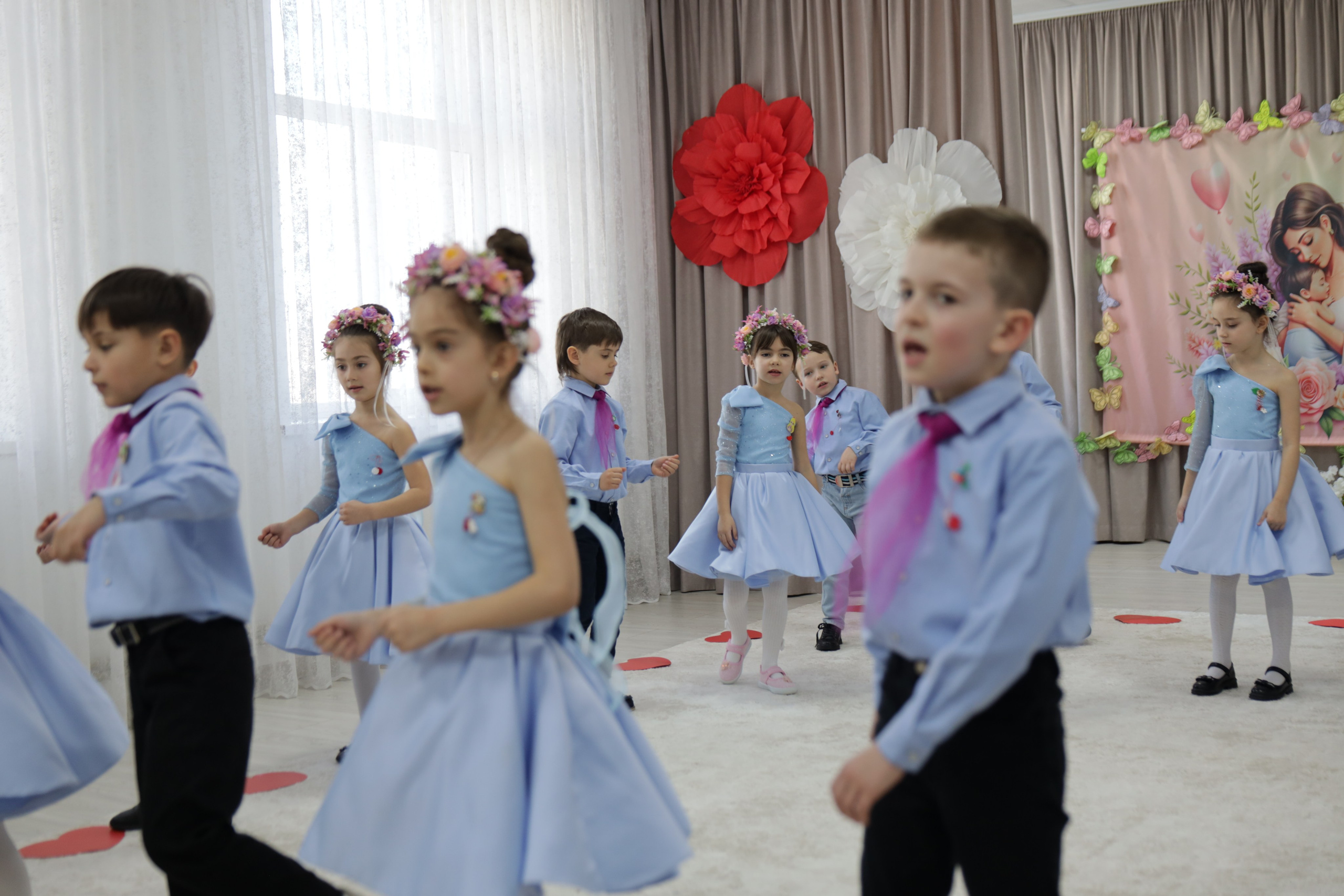 Mama în ochi de copil.... Alika Dia- Fotograf în Republica Moldova, Strășeni