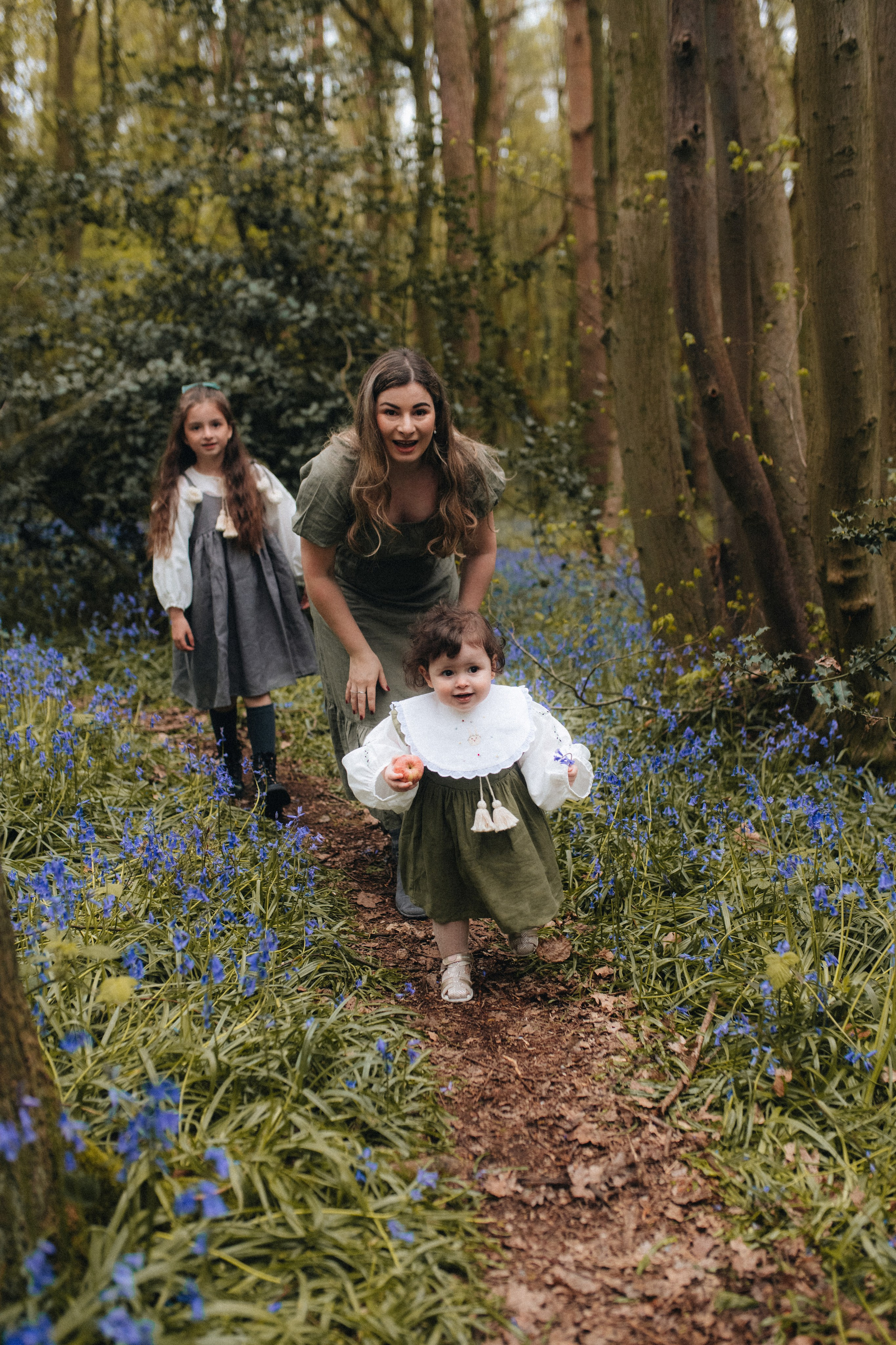 Bluebell family session. Tania Gandrabur, photographer in West Midlands, England