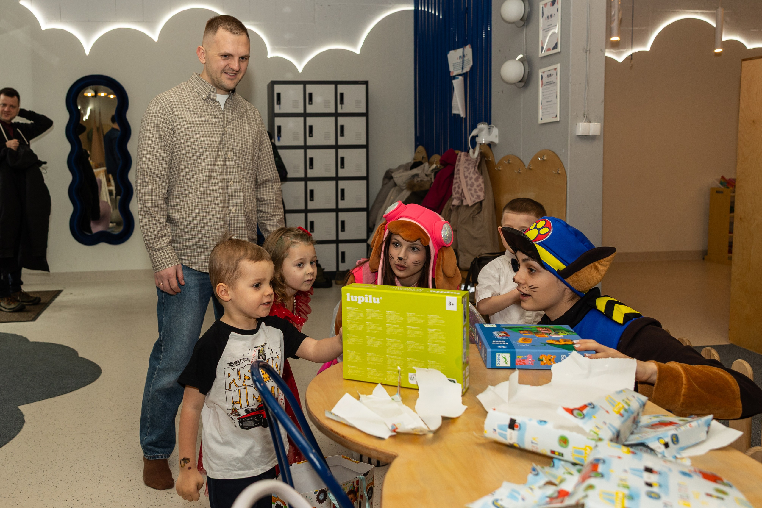 День рождения Артёма 24 января 2026 года. Семейный и детский фотограф в Варшаве Мила Бобровская