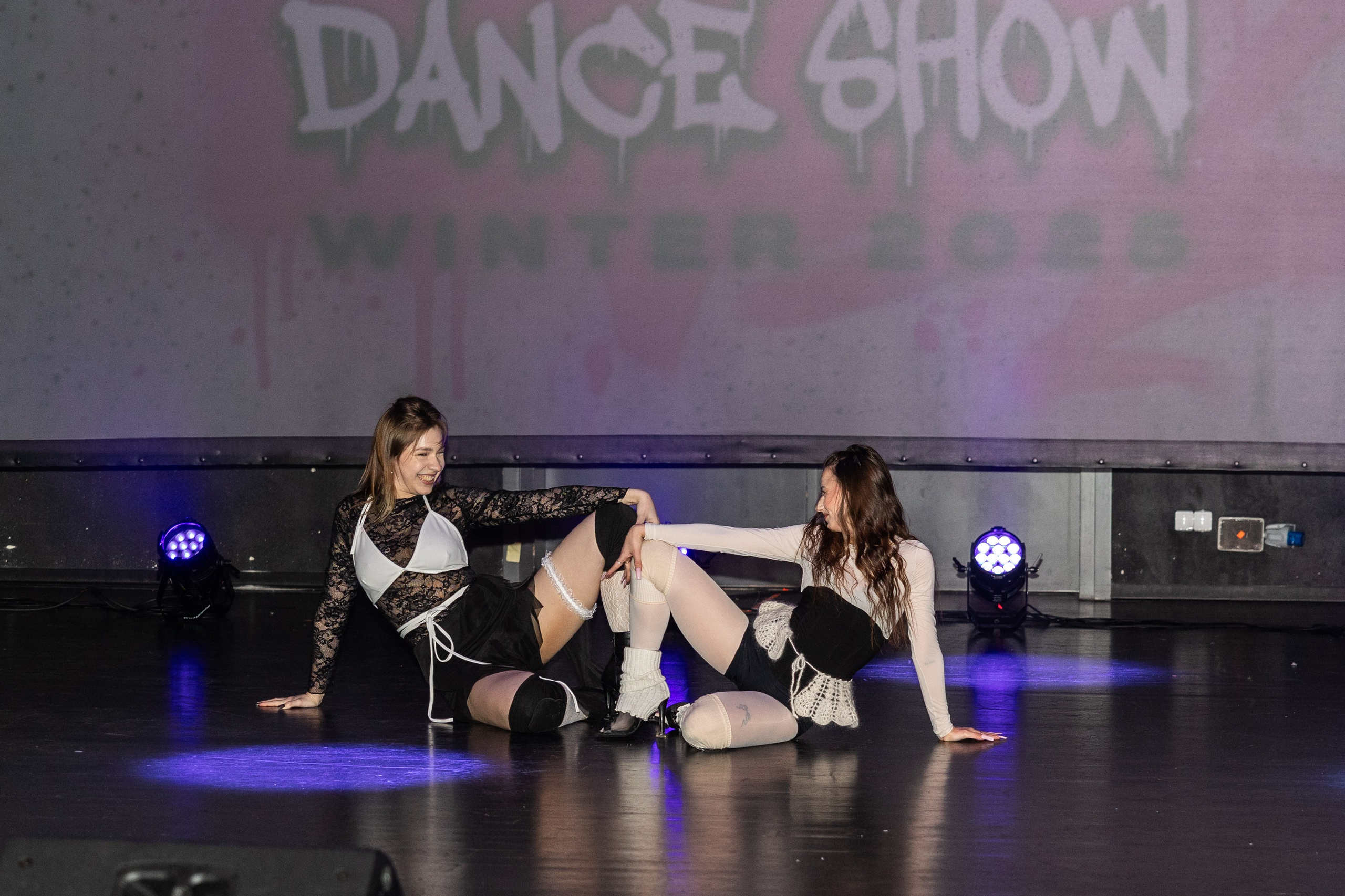 LEO DANCE SHOW WINTER 2025. Семейный и детский фотограф в Варшаве Мила Бобровская