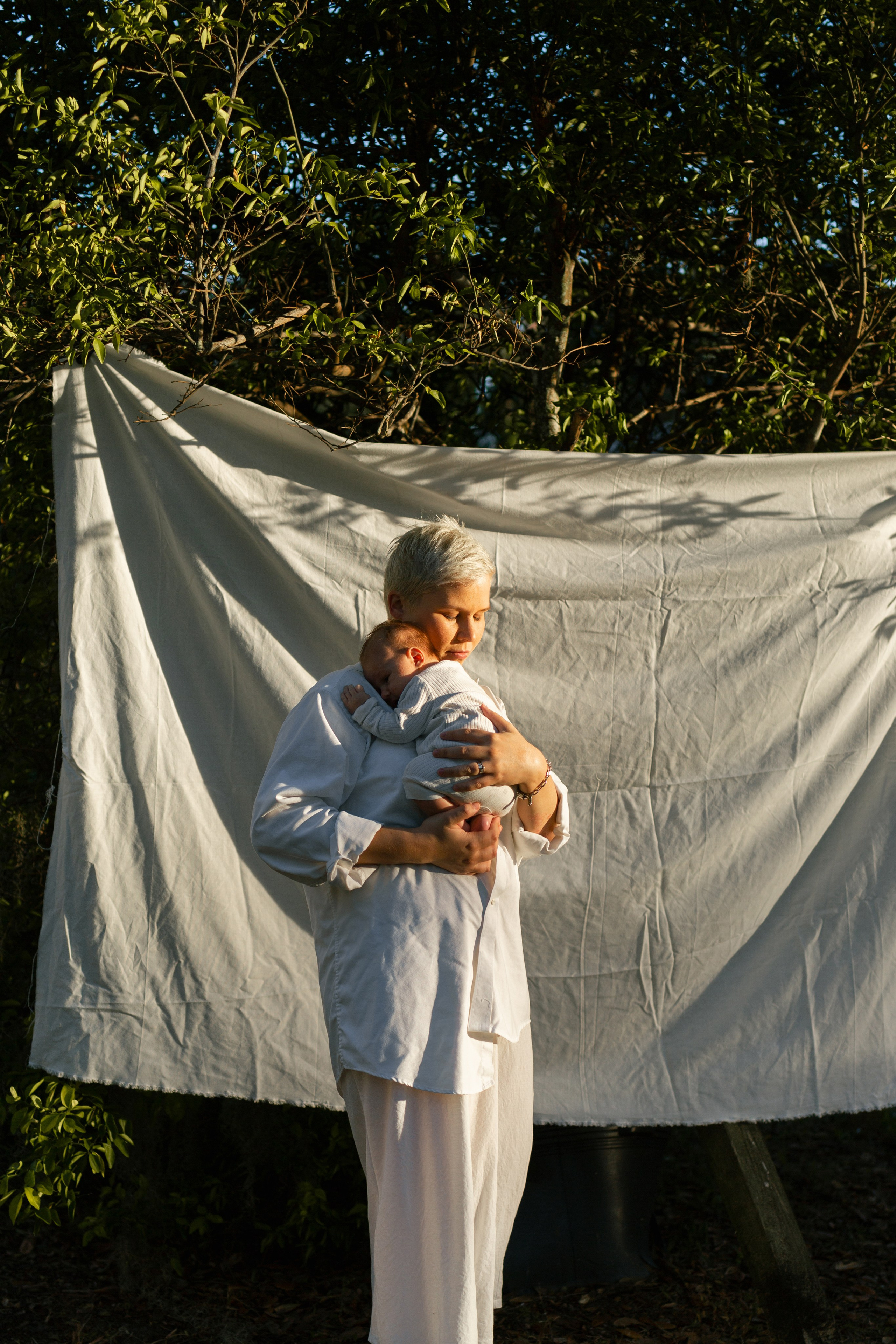 Asya & son. Photographer Vladmir Gladkov
