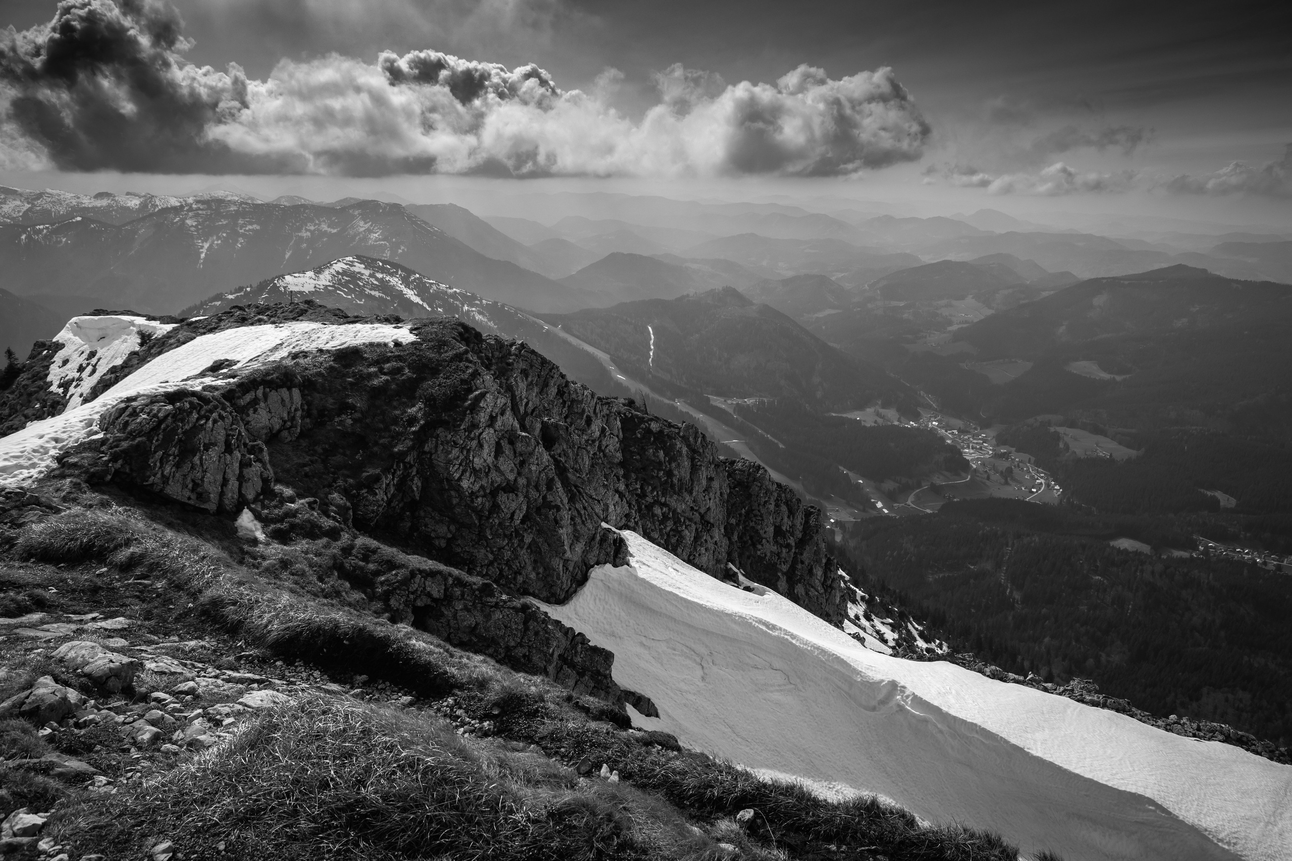 Вид с горы Ётчер. Австрия. Пейзажная фотография Юрия Меркулова. Фото для интерьера. Возможна печать на большом формате. Пейзаж. Ландшафт. Горы.