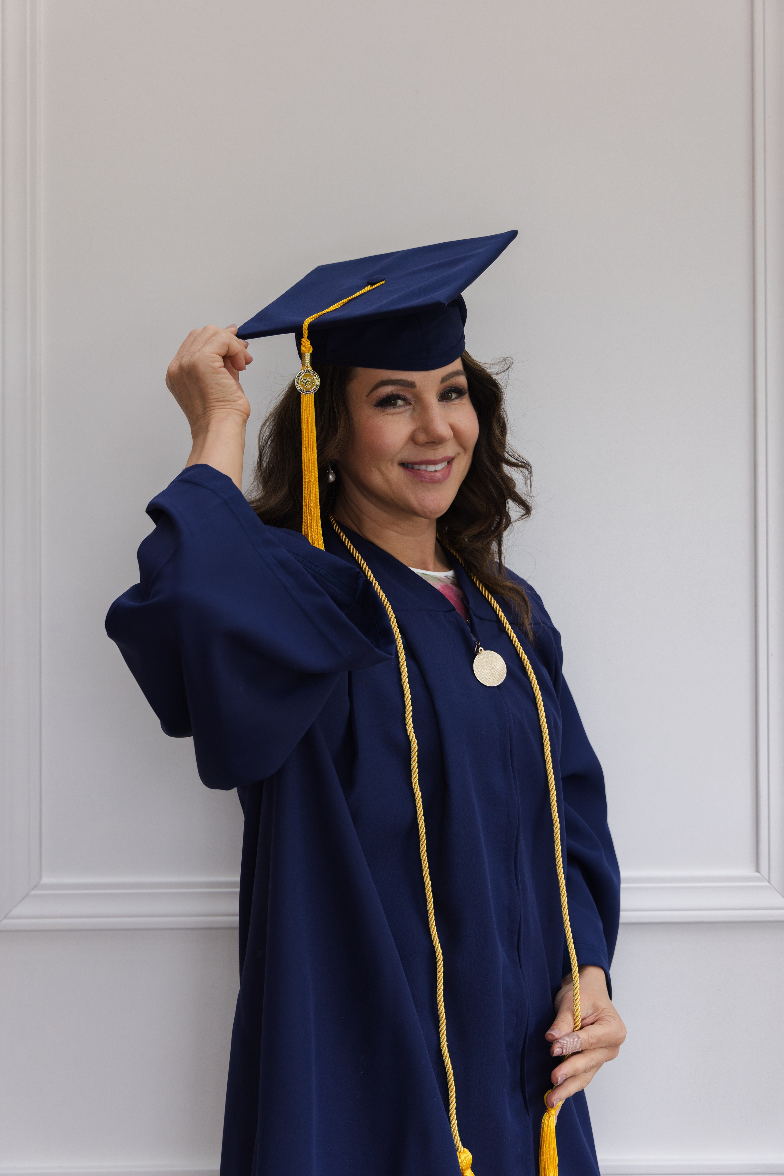 Graduation. Eikanmedia | Photographer and videographer capturing weddings, families, engagements, pregnancy & newborns | Vancouver, WA | USA