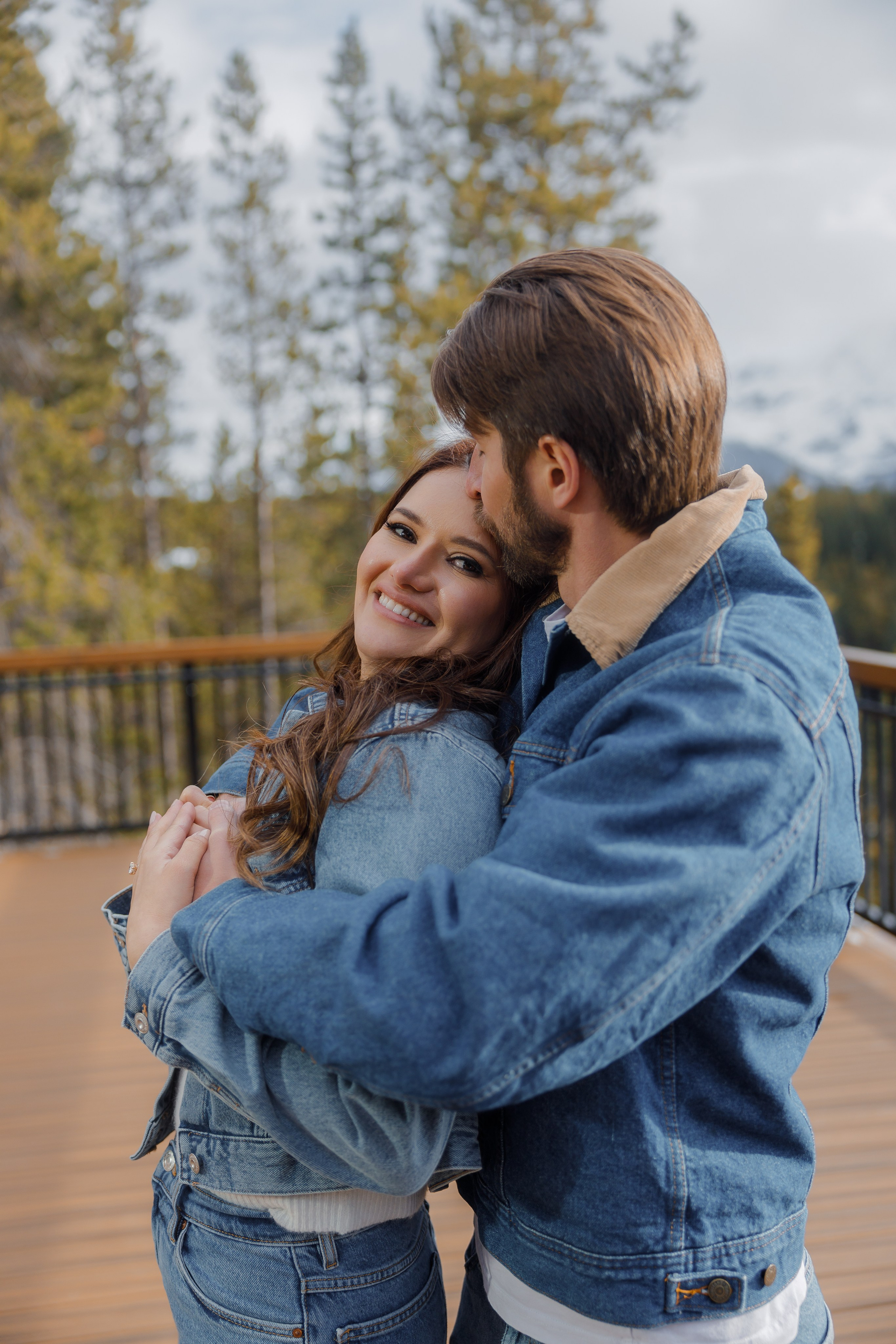 Ski engagement session. Home