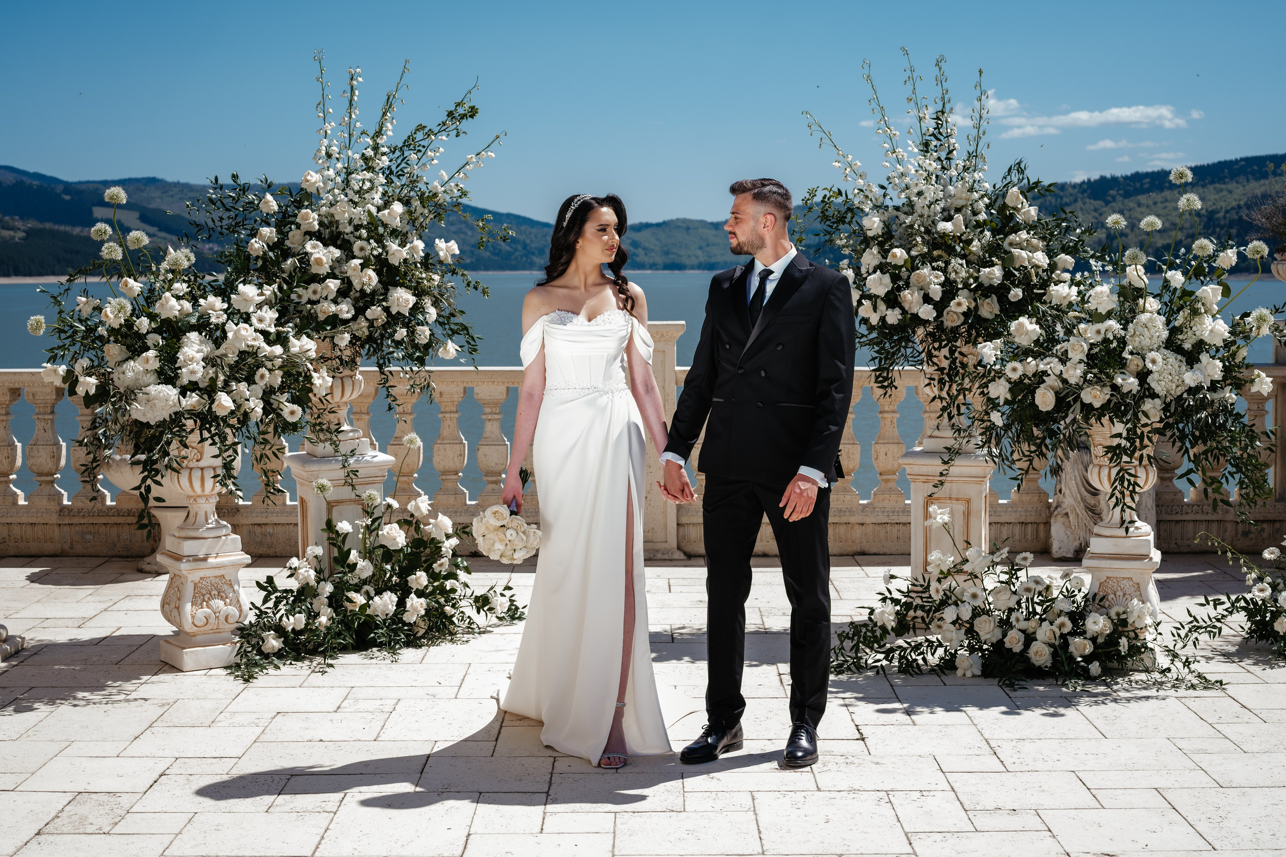 Nunta Bianca si Gilbert, Gradinile Romane, Piatra Neamt. Ana Maria Dragan Fotograf Evenimente