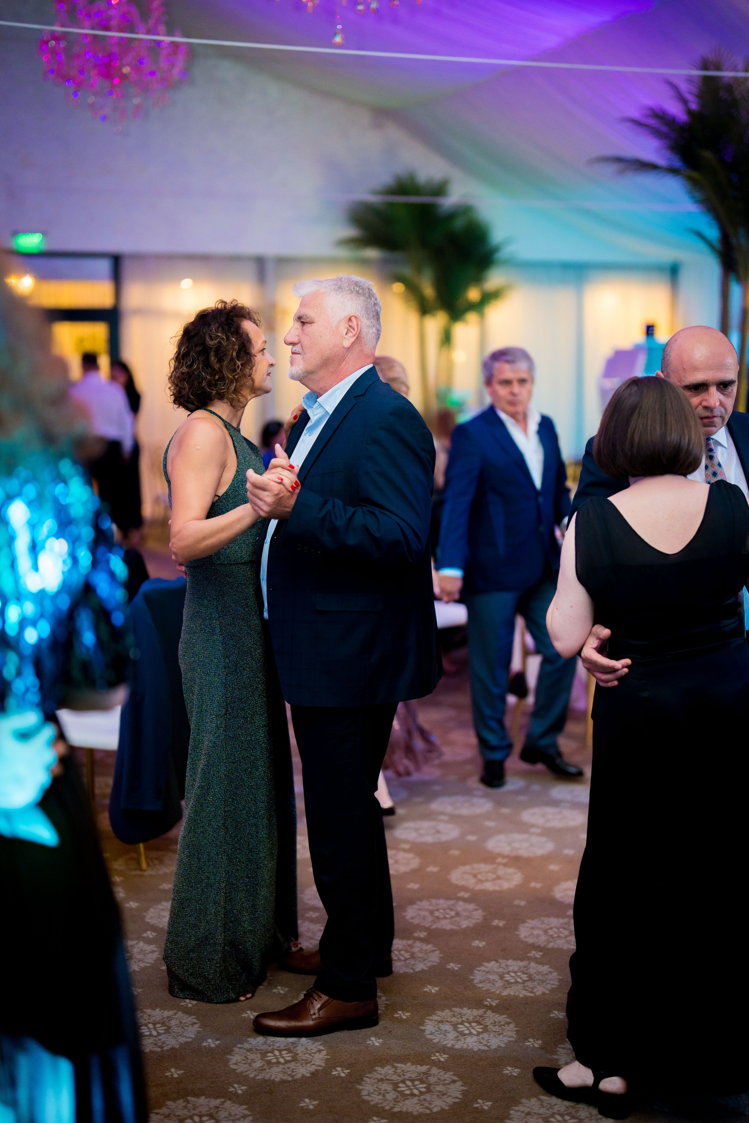 PARTY. Gabriel Florea — Fotograf nuntă București