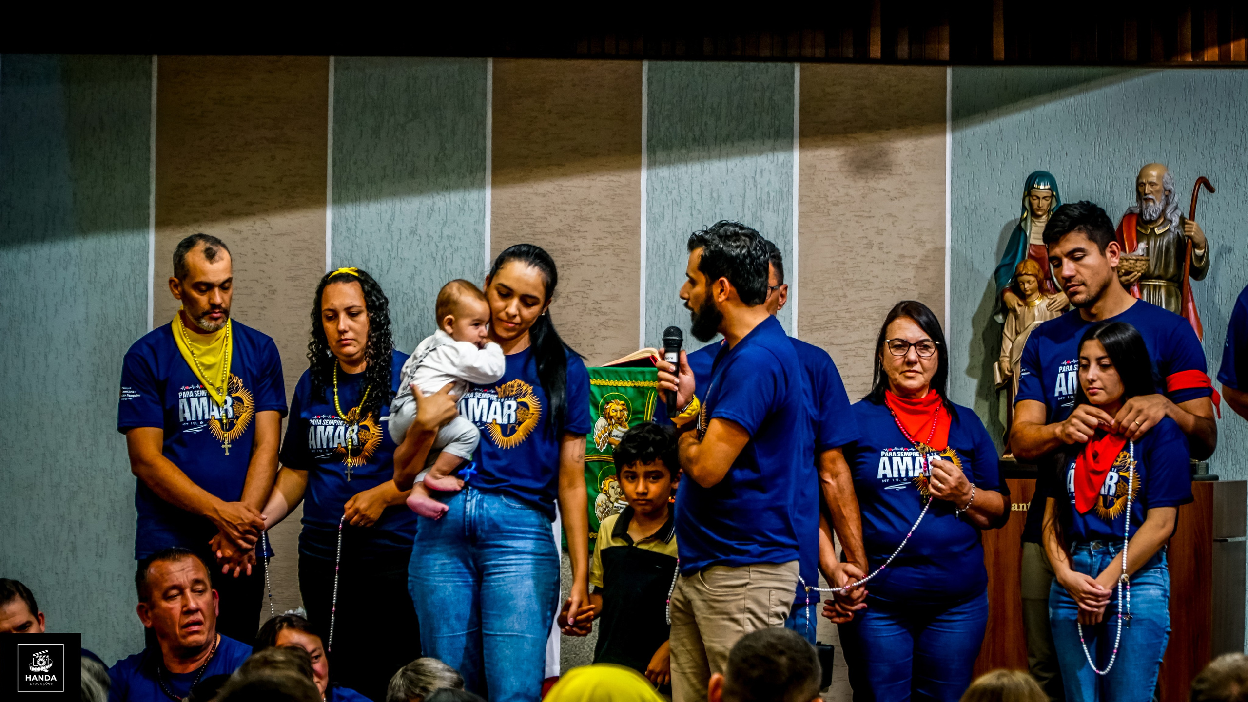 Acampamento Casais. Handa Produções