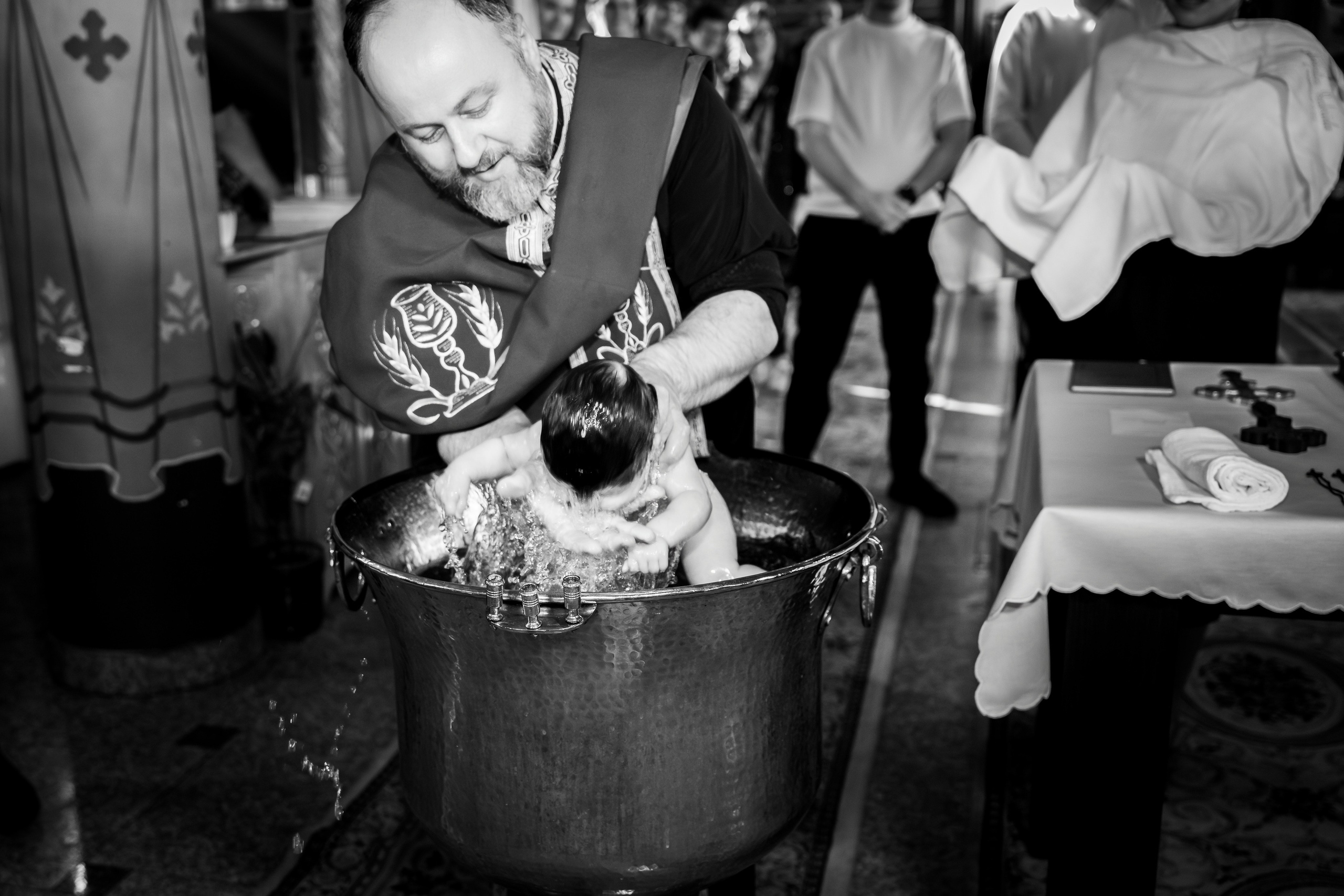 Amalia Gabriela. Fotograf de evenimente, nunta, botez, portrete - FotoStudio