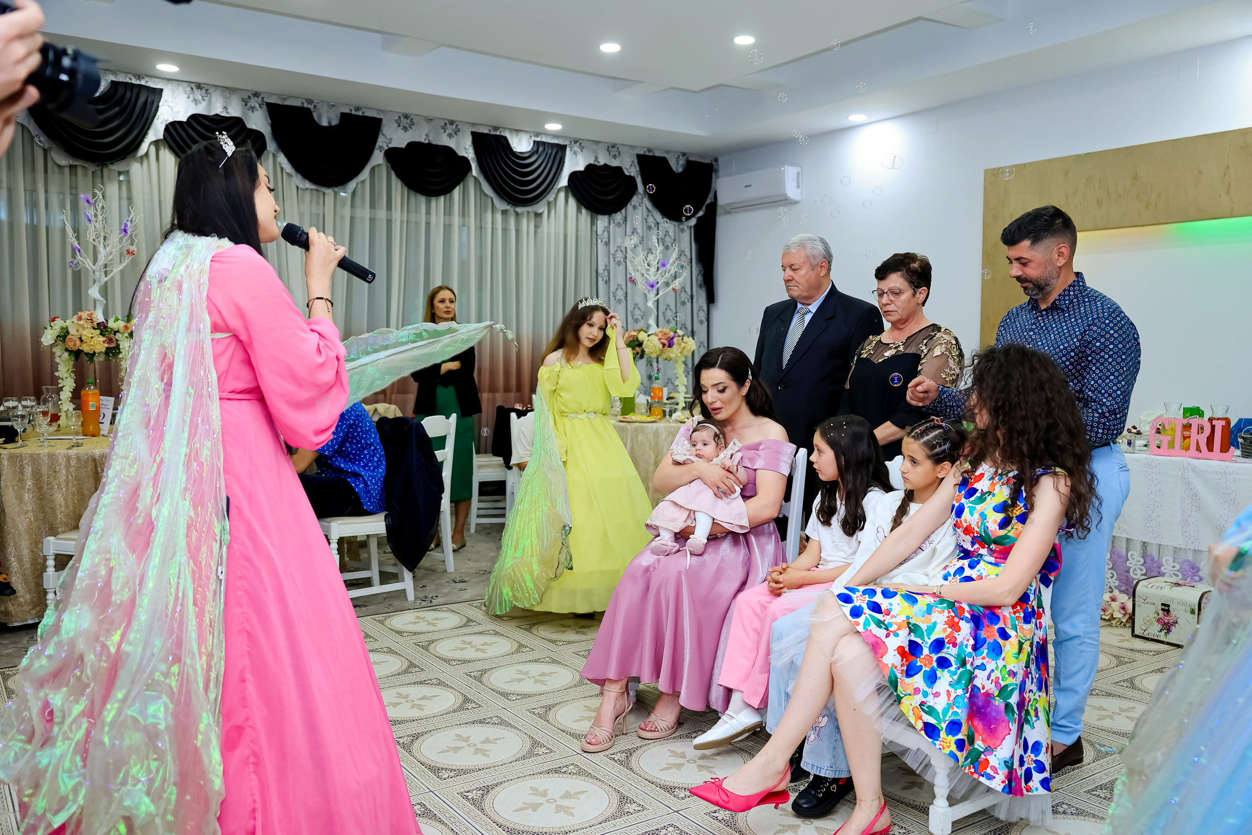 Iris Stefania. Moments By Gub